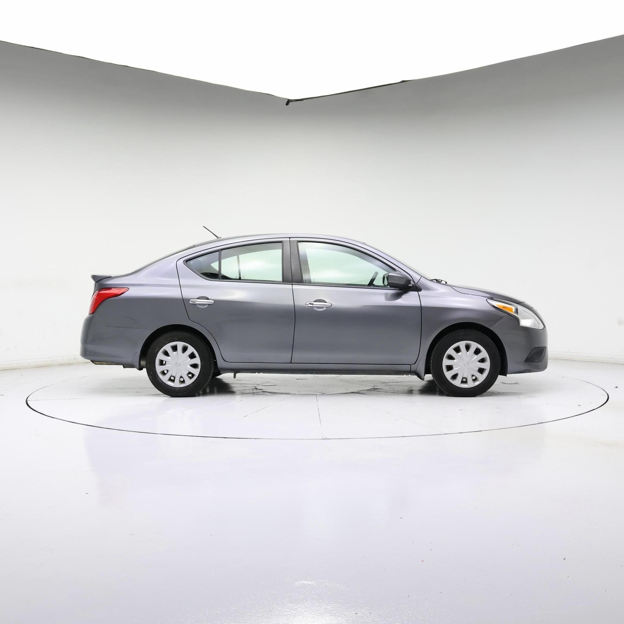 Thumbnail: 2018 Nissan Versa - 7