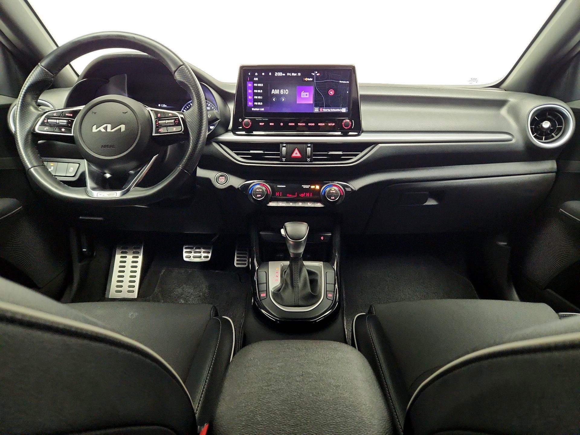 Thumbnail: 2023 Kia Forte - 9