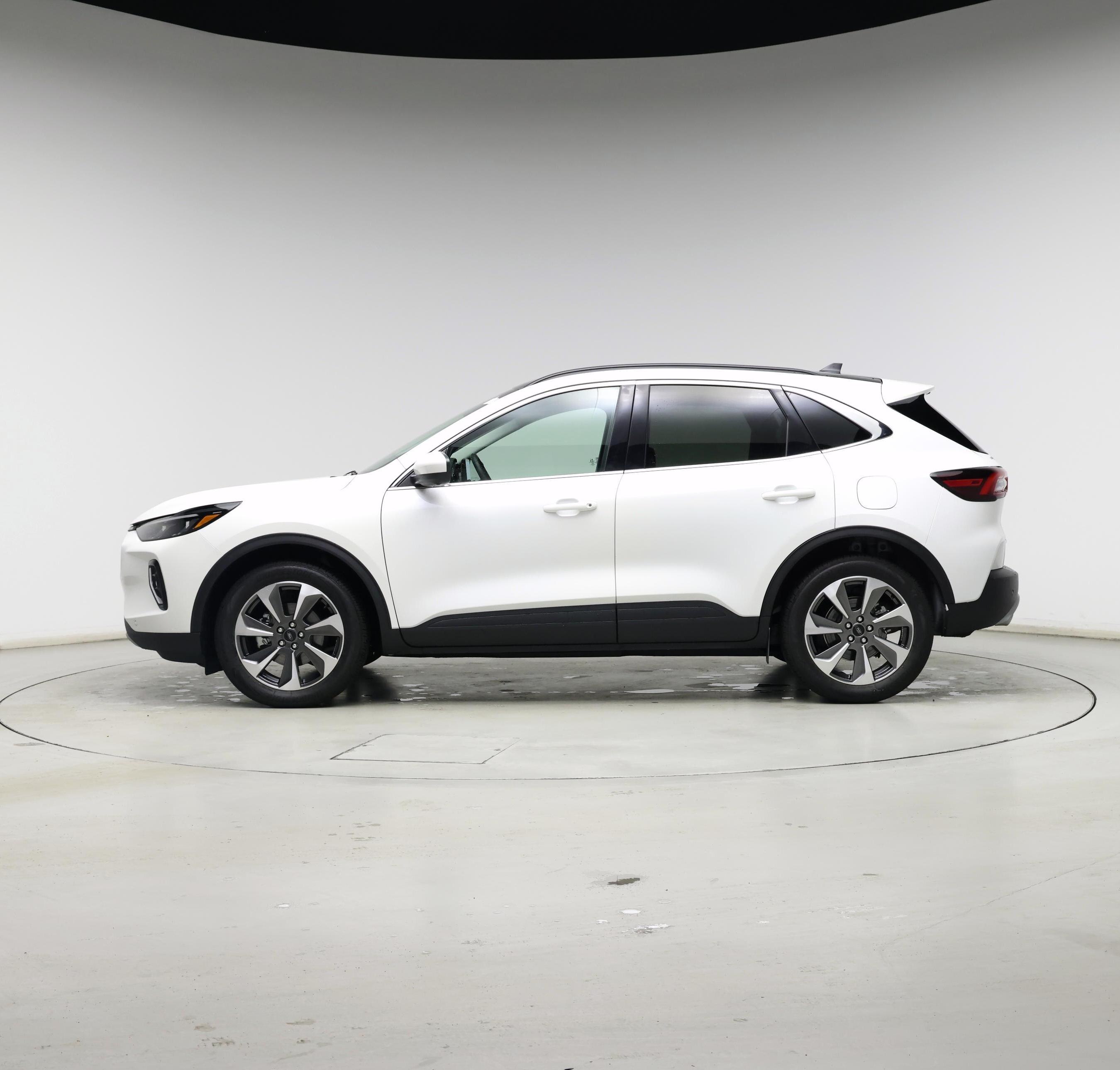 Thumbnail: 2023 Ford Escape - 3