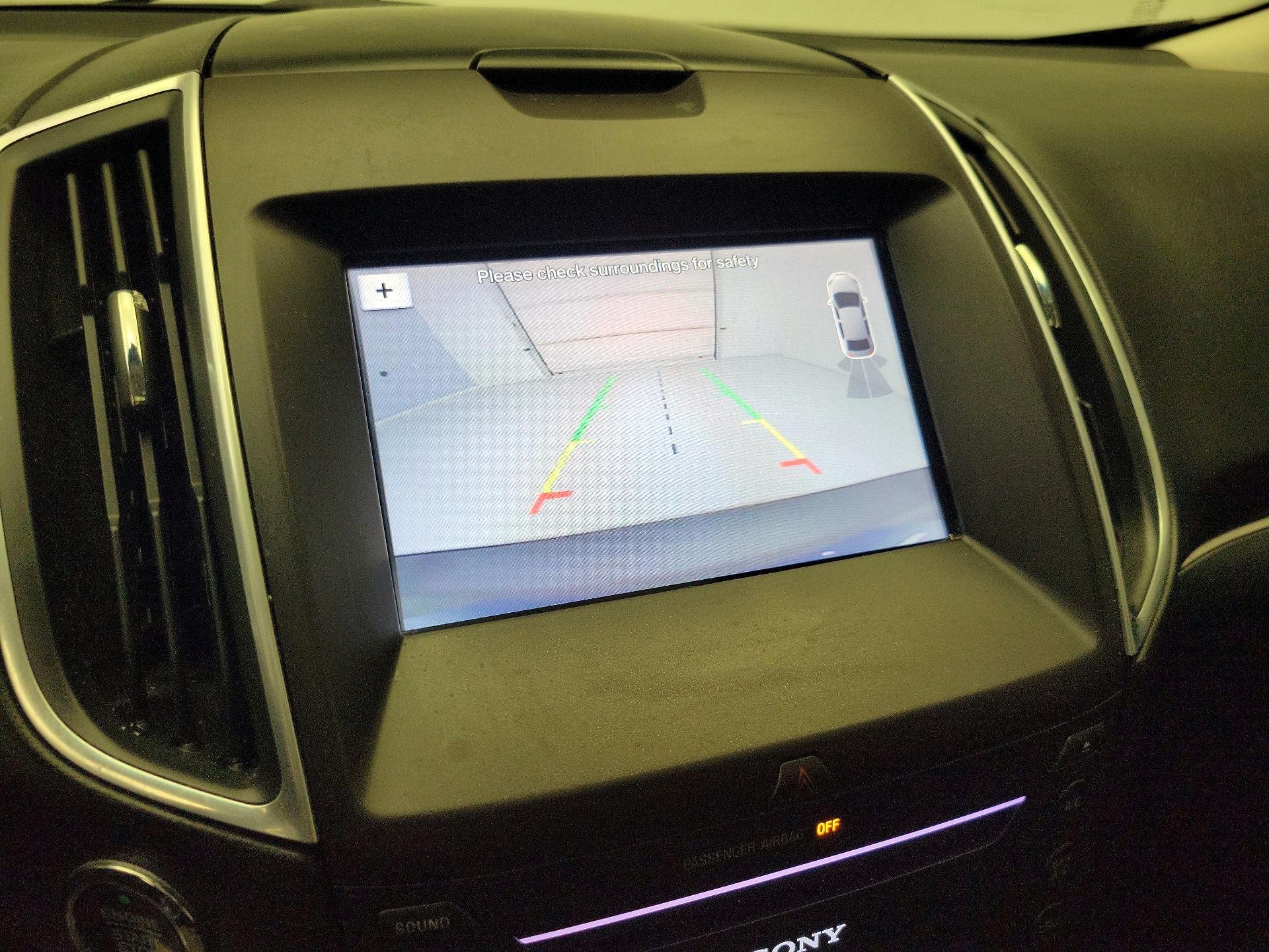 Thumbnail: 2017 Ford Edge - 15