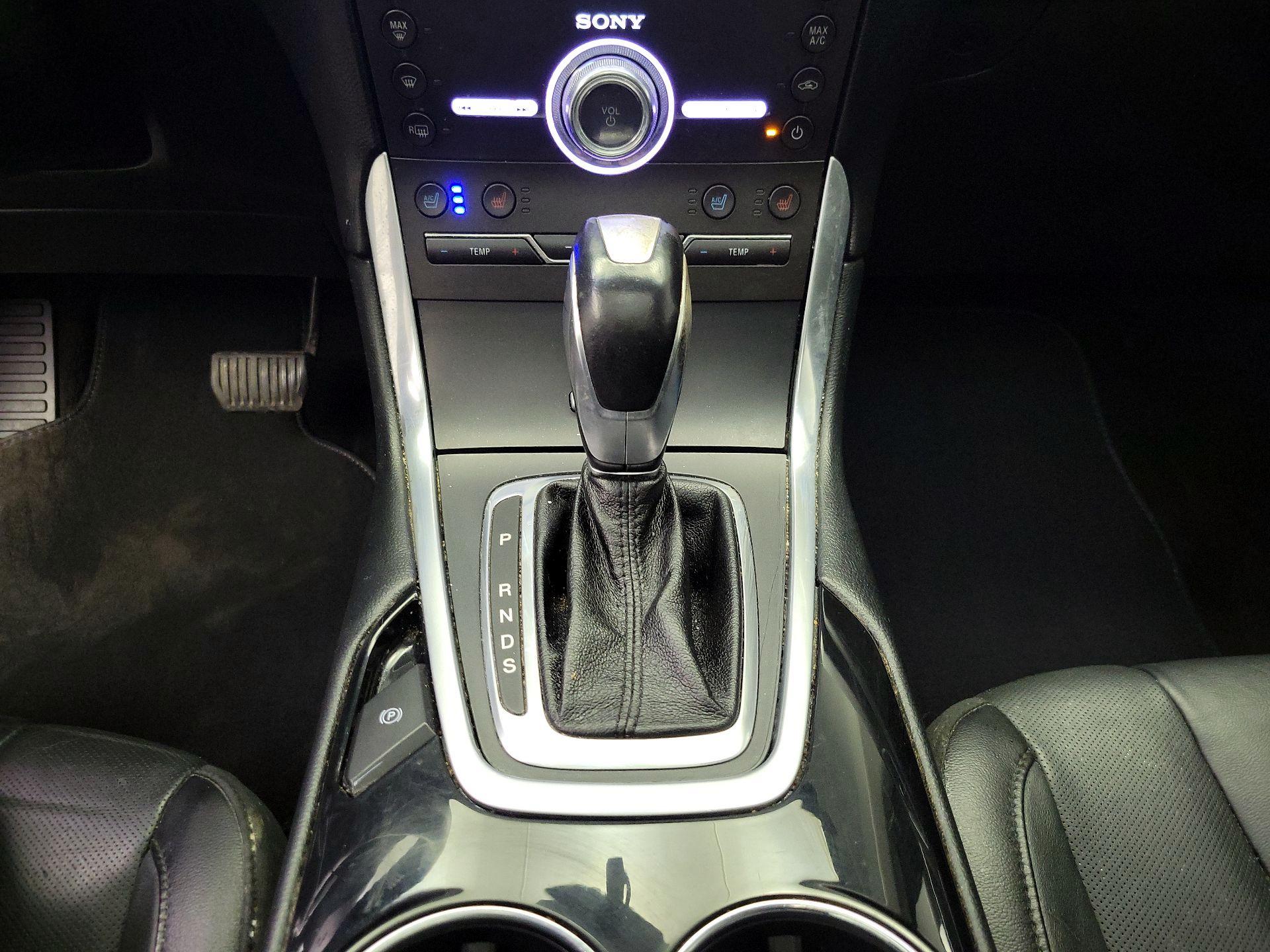 Thumbnail: 2017 Ford Edge - 18