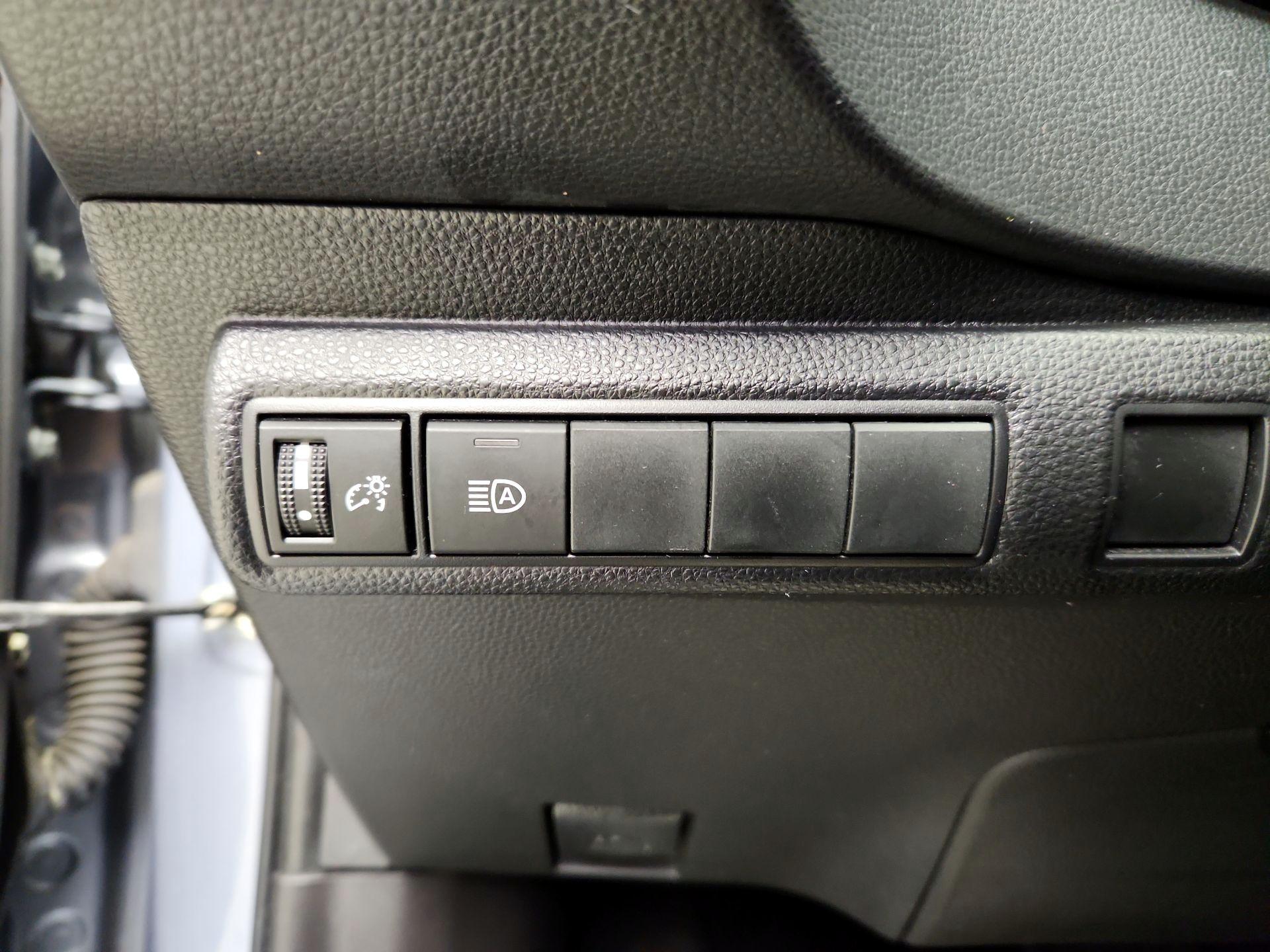 Thumbnail: 2022 Toyota Corolla - 13