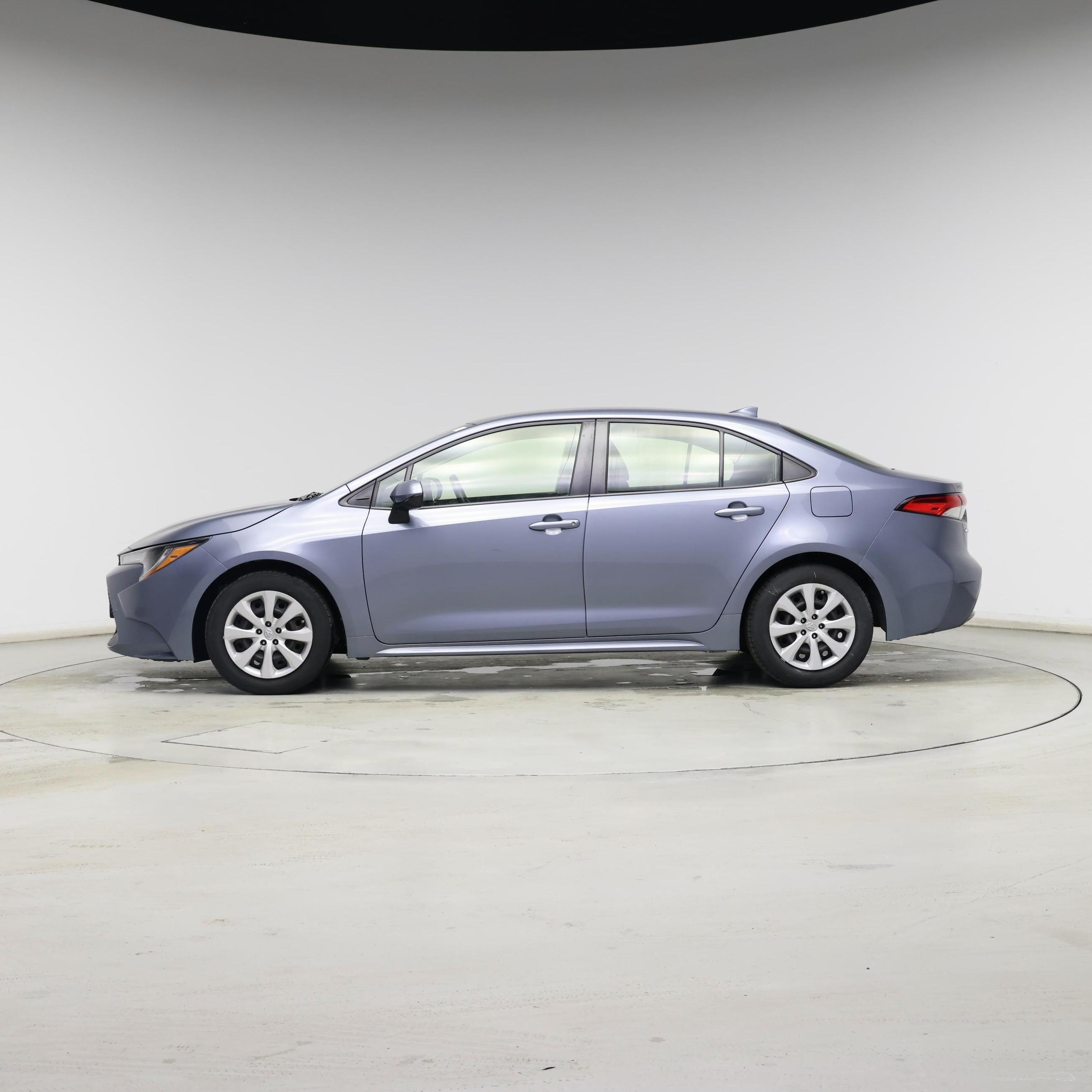 Thumbnail: 2022 Toyota Corolla - 3