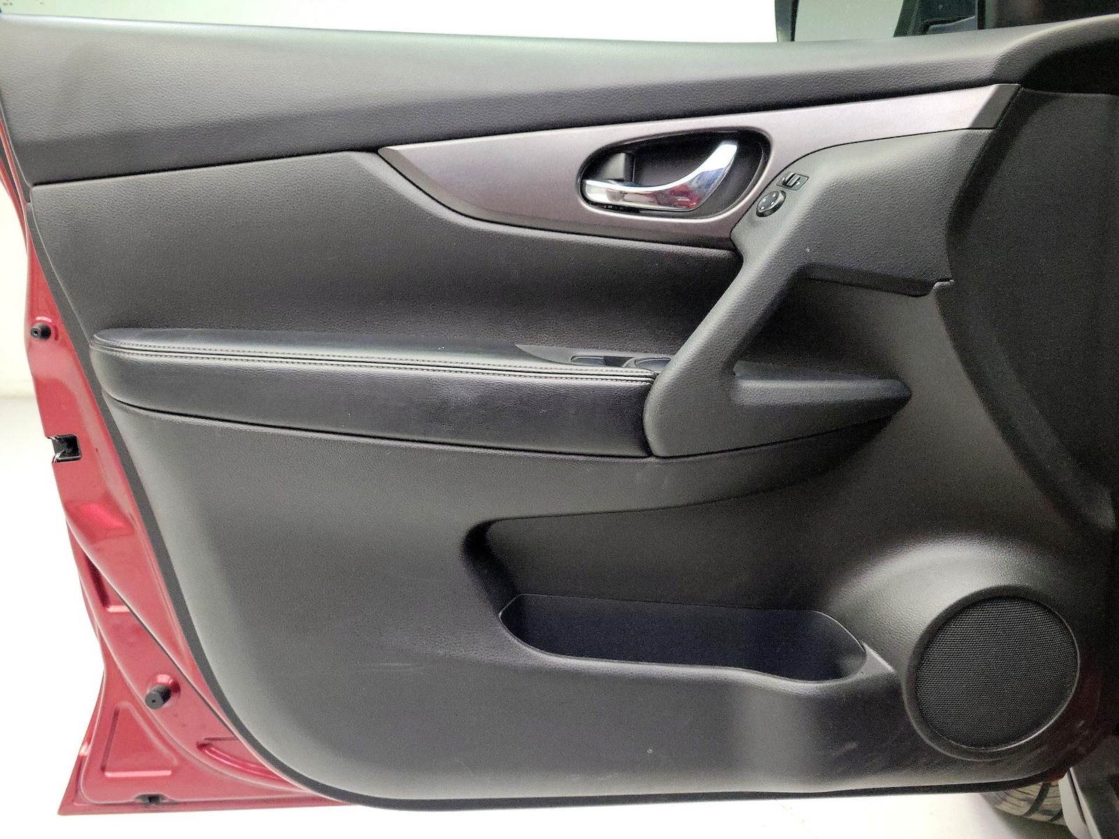 2016 Nissan Rogue SV - Photo 13
