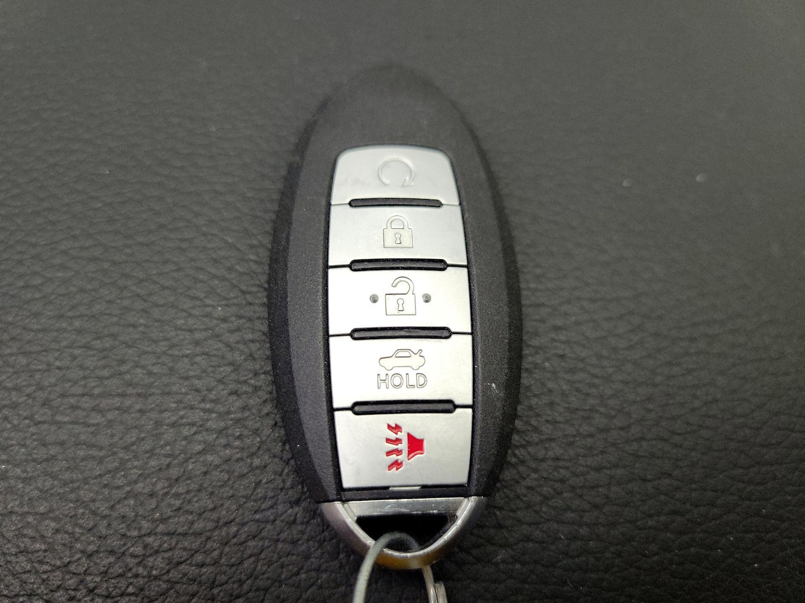 2016 Nissan Rogue SV - Photo 25
