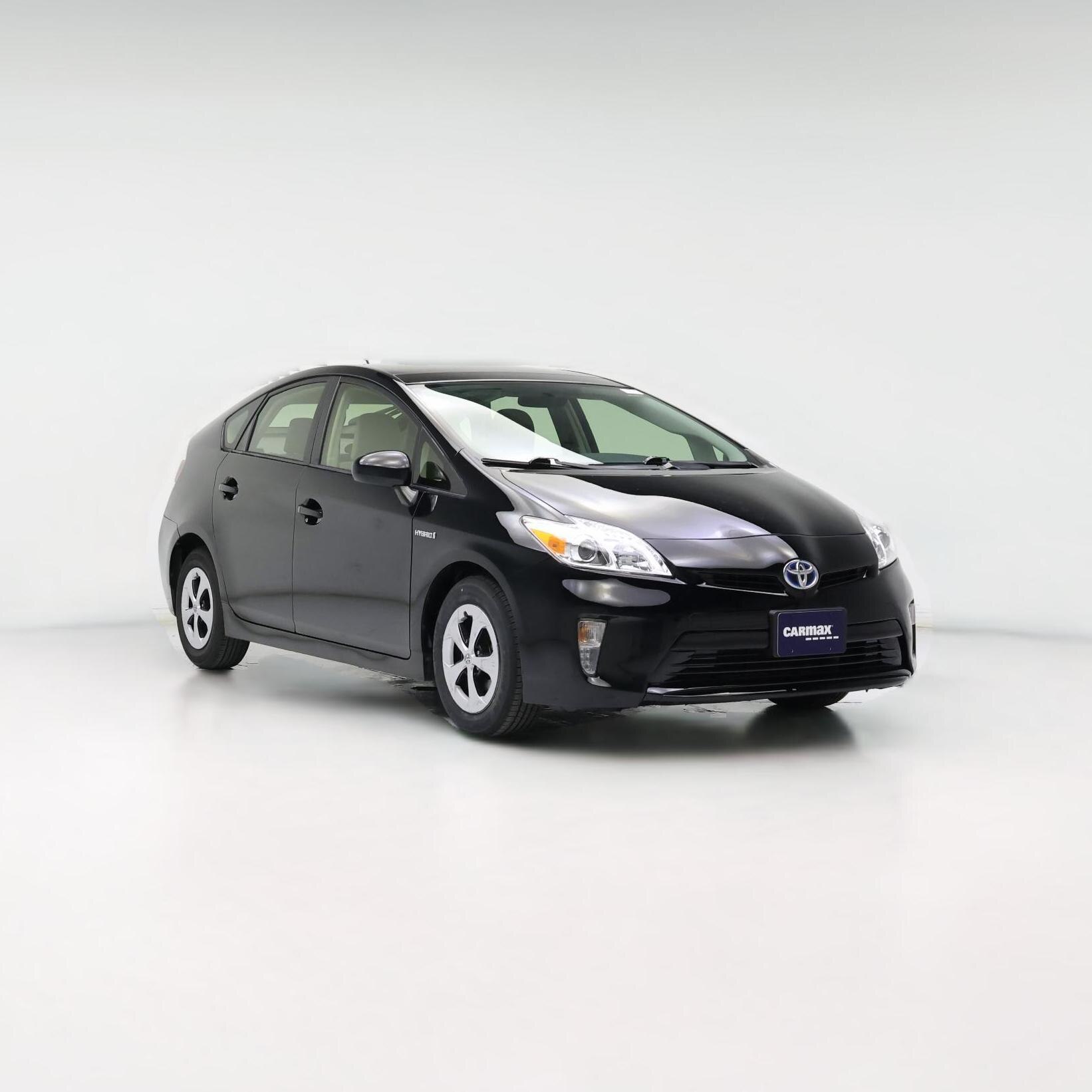Thumbnail: 2015 Toyota Prius - 1