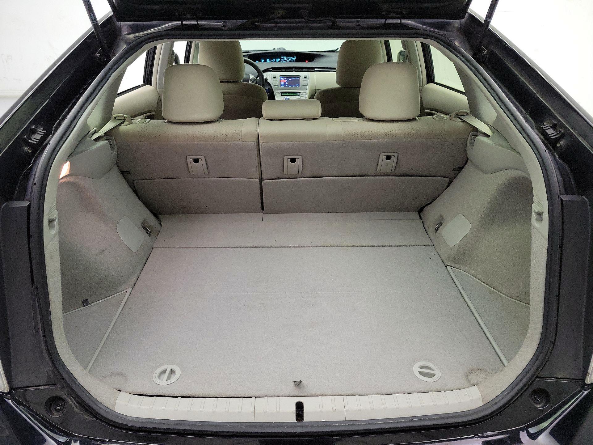 Thumbnail: 2015 Toyota Prius - 20