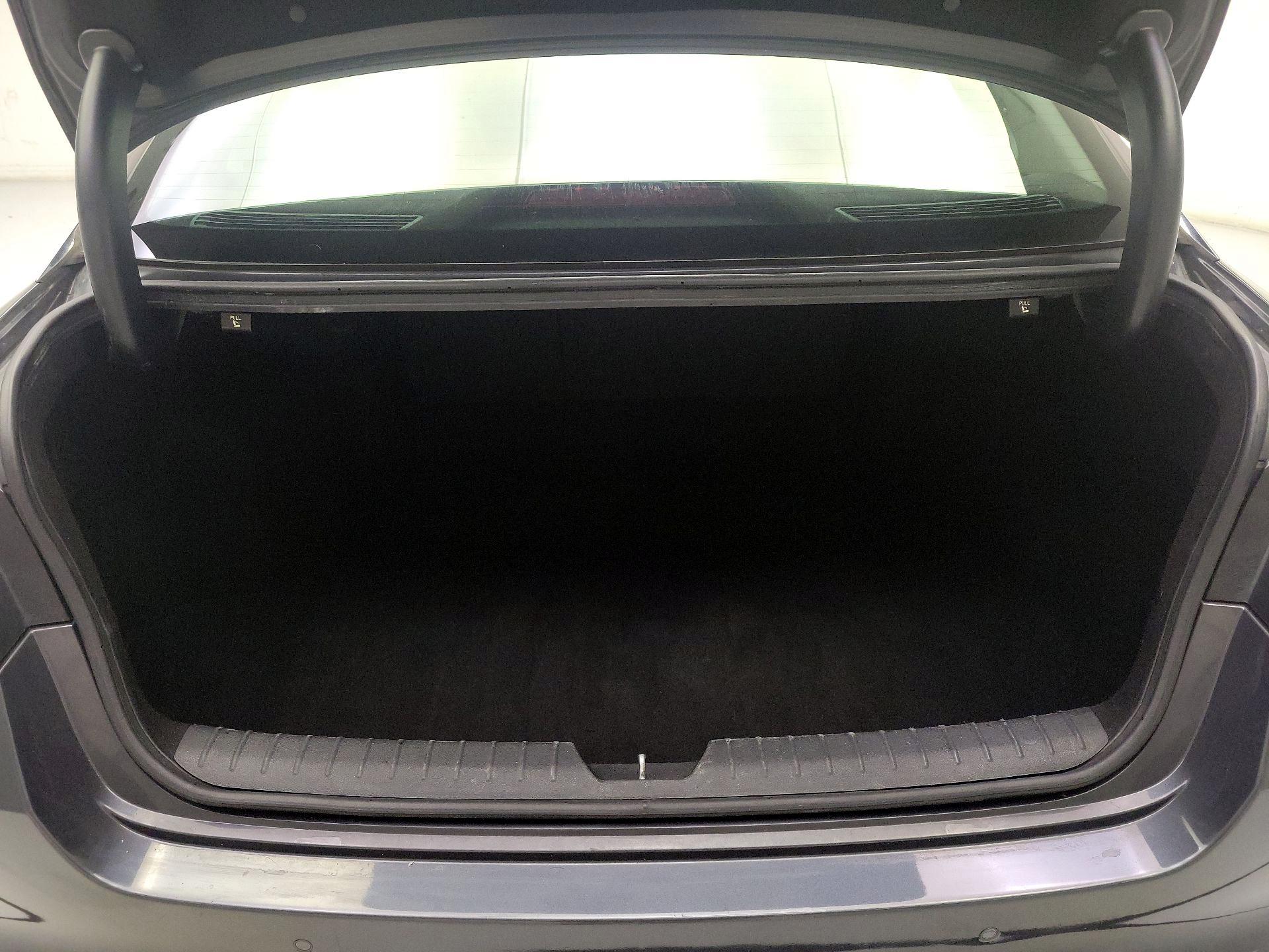 Thumbnail: 2018 Kia Optima - 19