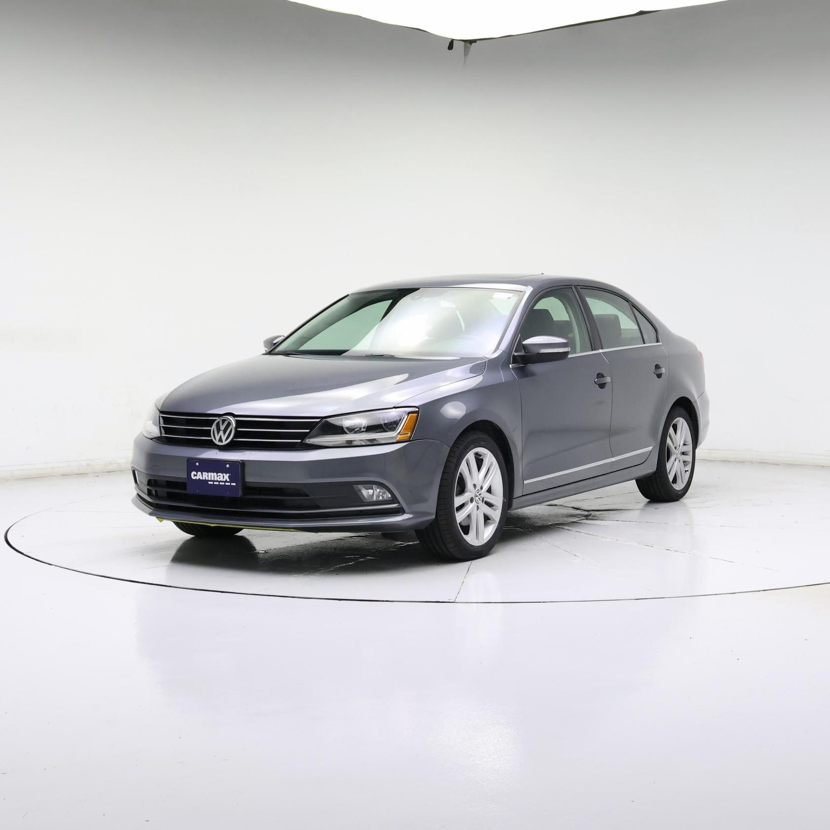 Thumbnail: 2017 Volkswagen Jetta - 4