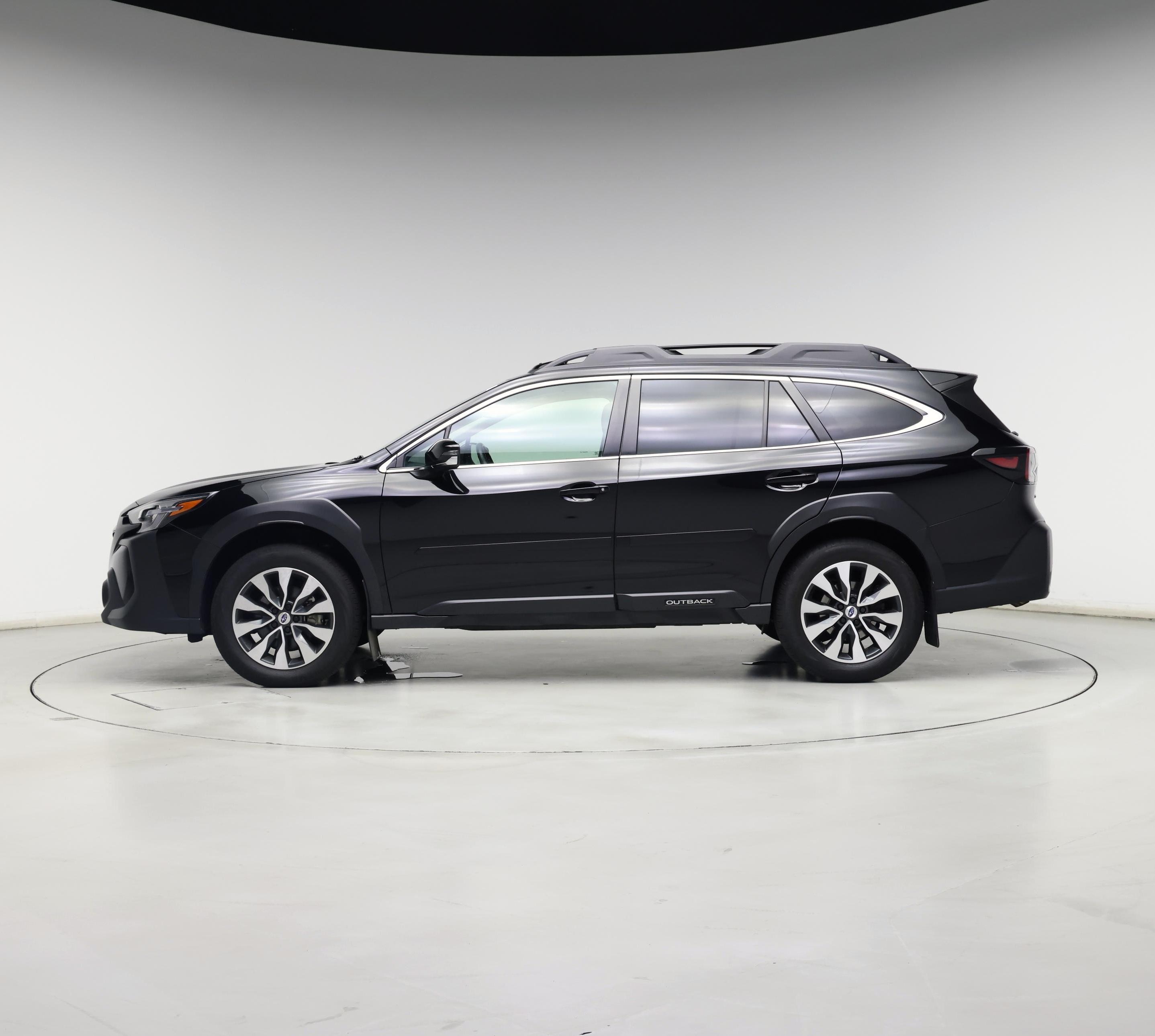 Thumbnail: 2023 Subaru Outback - 3