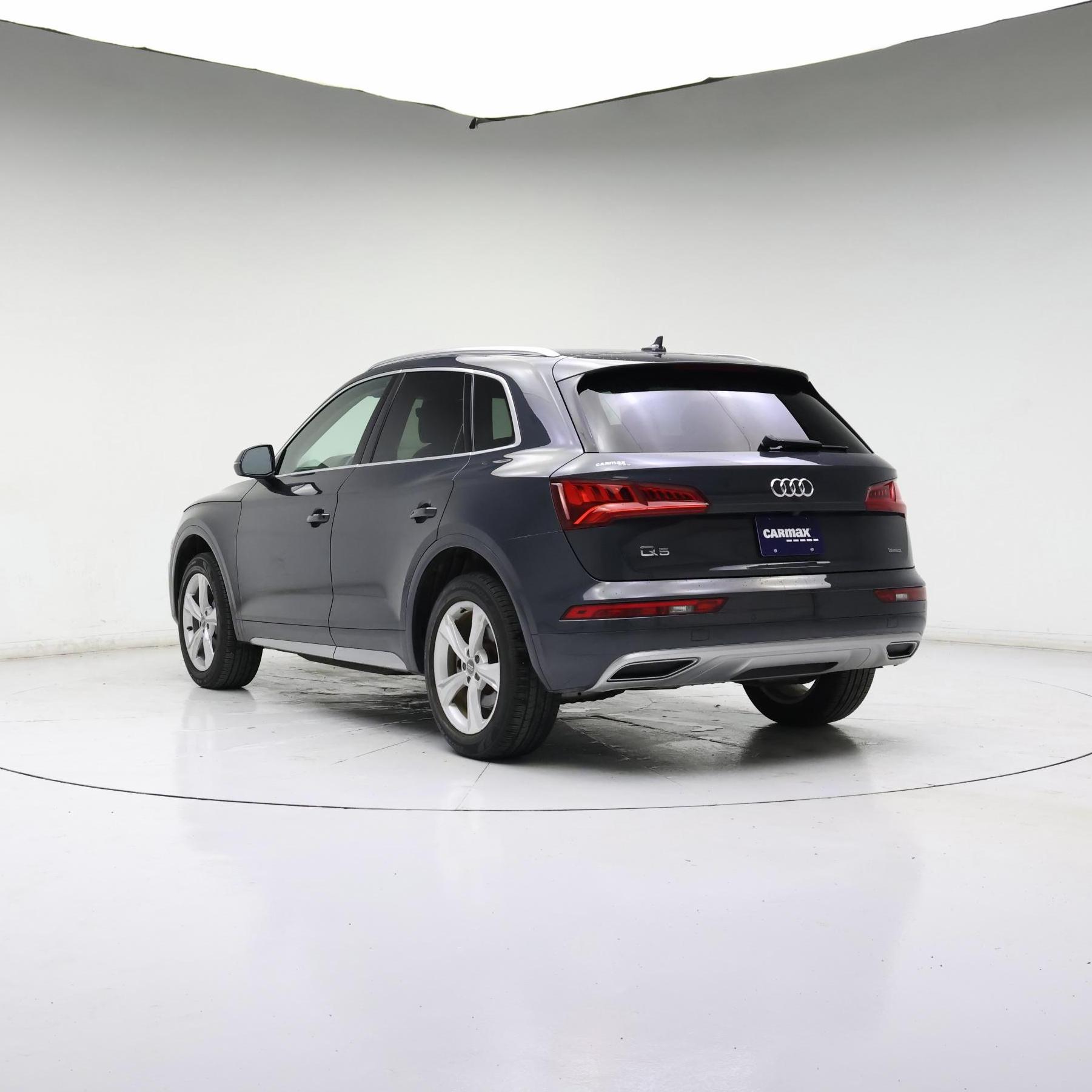 Thumbnail: 2020 Audi Q5 - 2