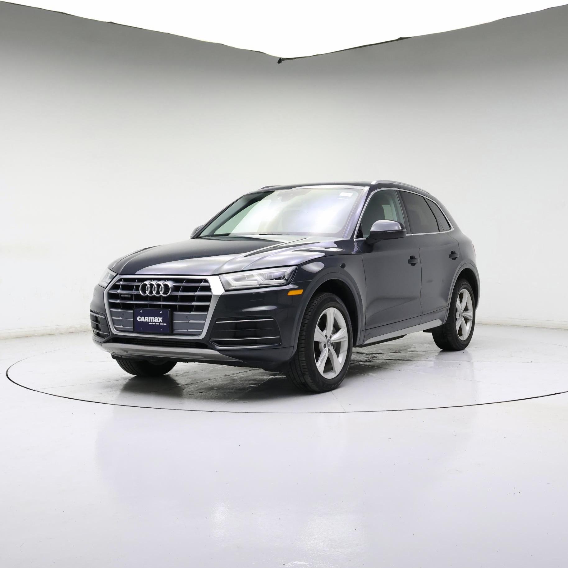 Thumbnail: 2020 Audi Q5 - 4