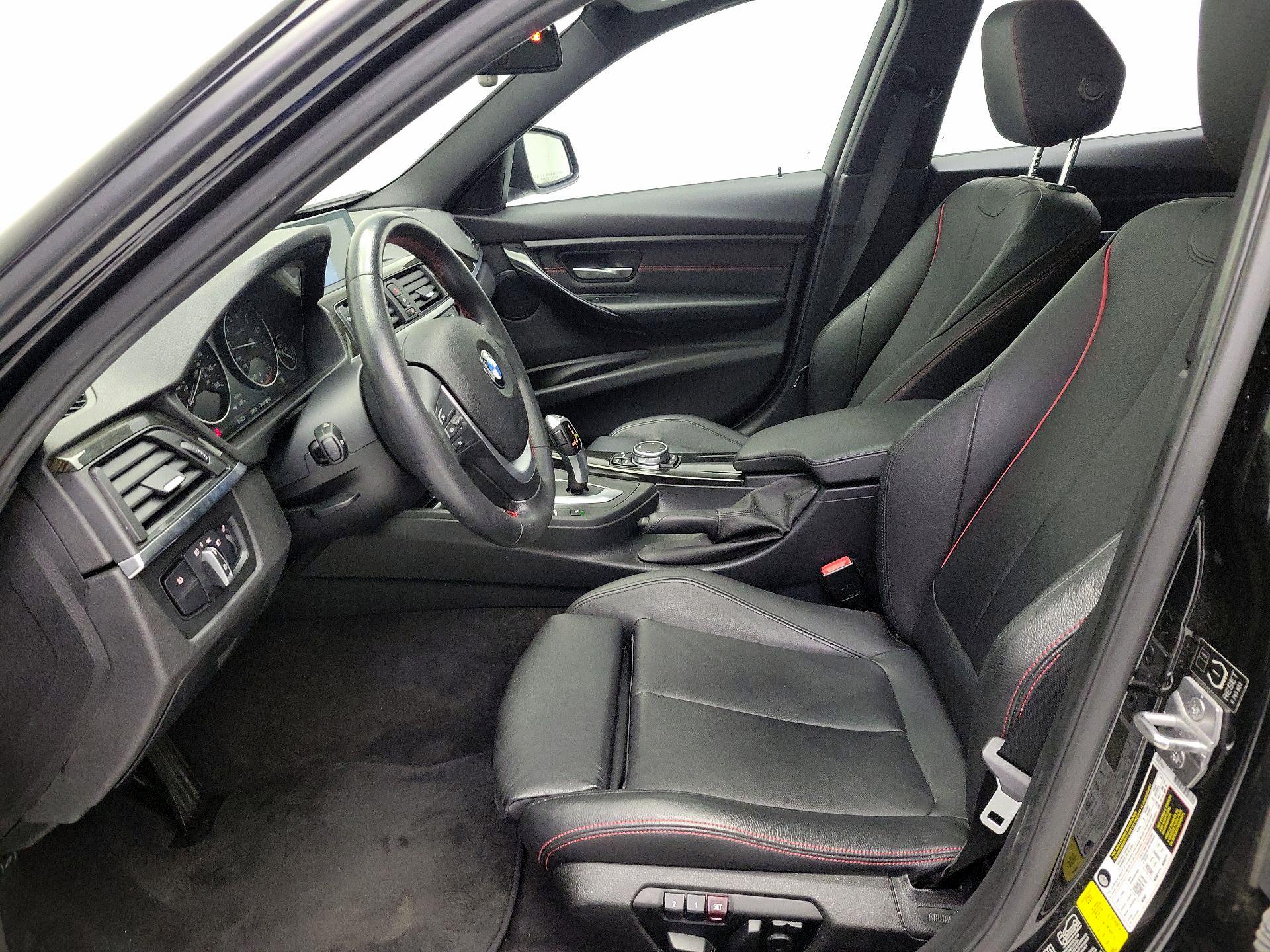 Thumbnail: 2015 BMW 3 Series - 11