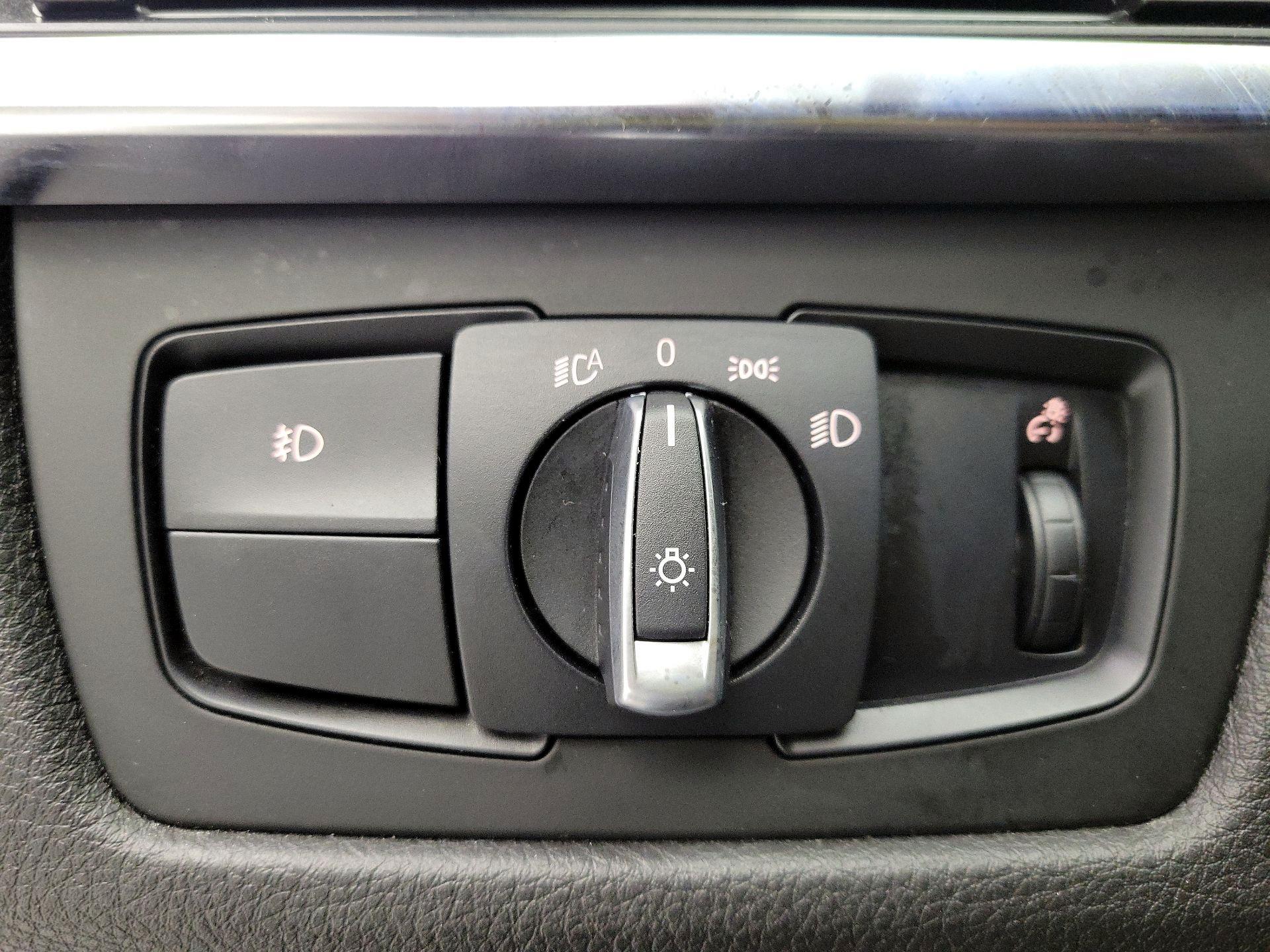 Thumbnail: 2015 BMW 3 Series - 13