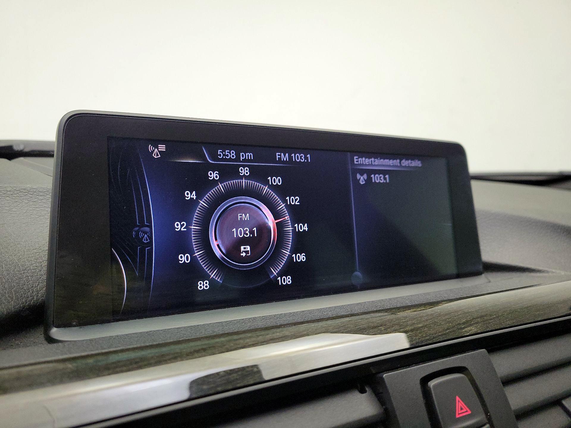 Thumbnail: 2015 BMW 3 Series - 16