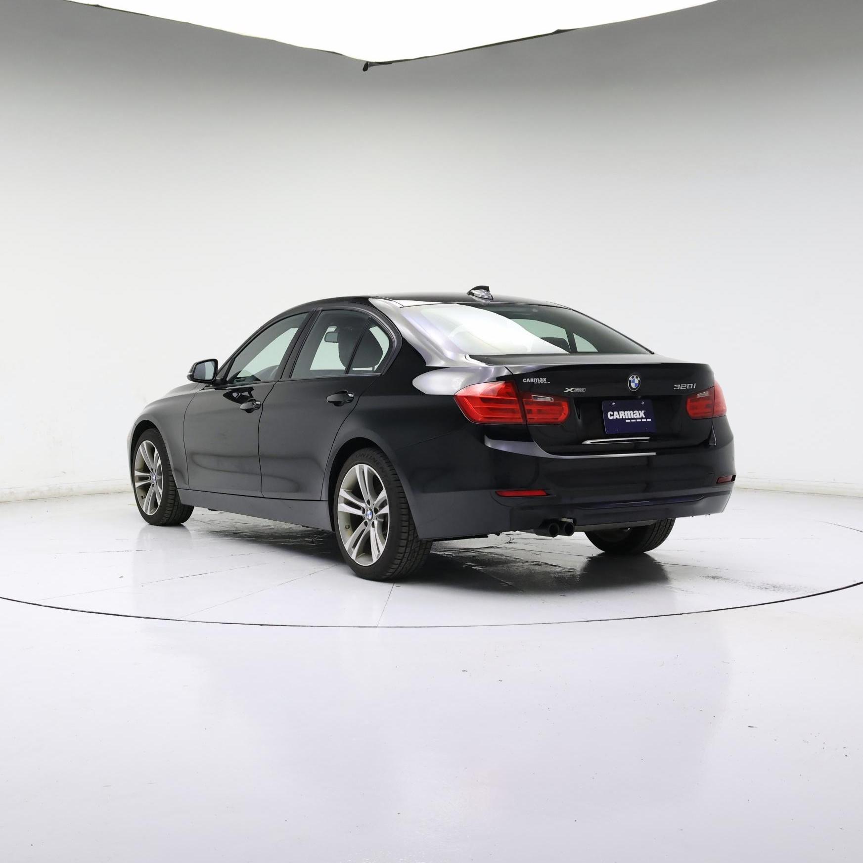 Thumbnail: 2015 BMW 3 Series - 2