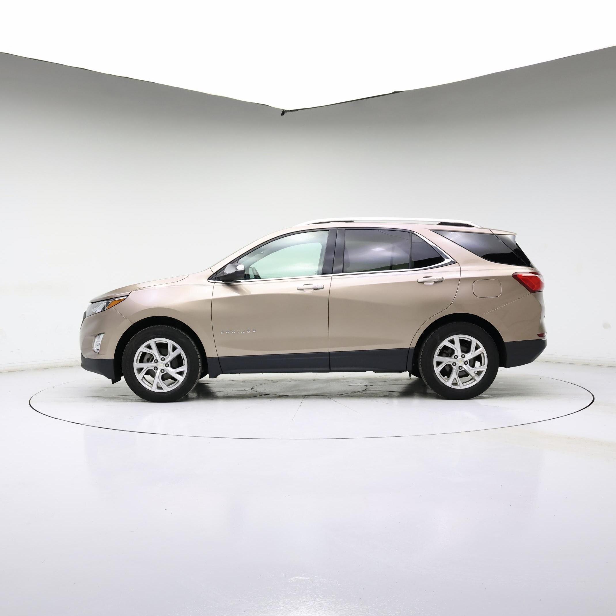 Thumbnail: 2018 Chevrolet Equinox - 3