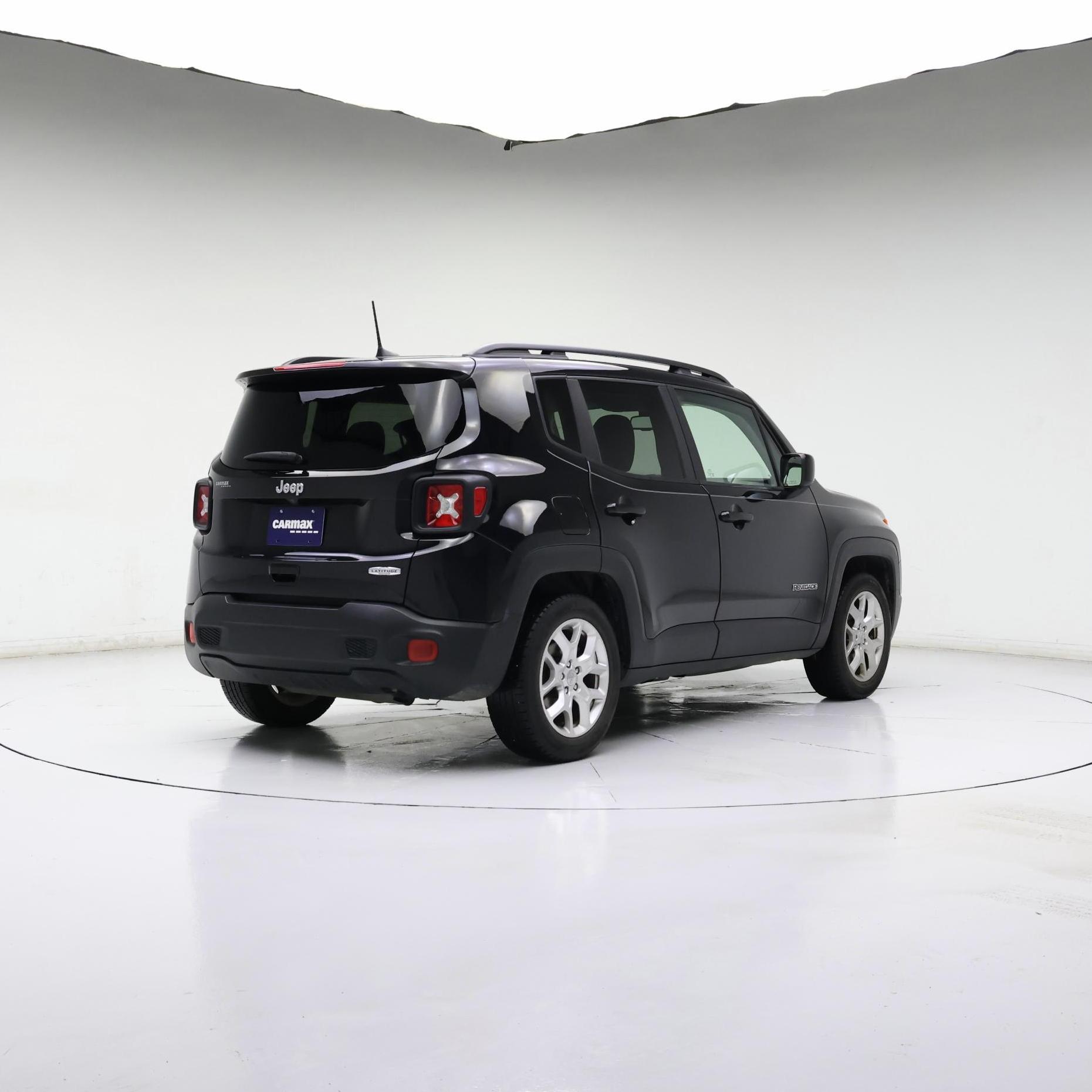 Thumbnail: 2018 Jeep Renegade - 8