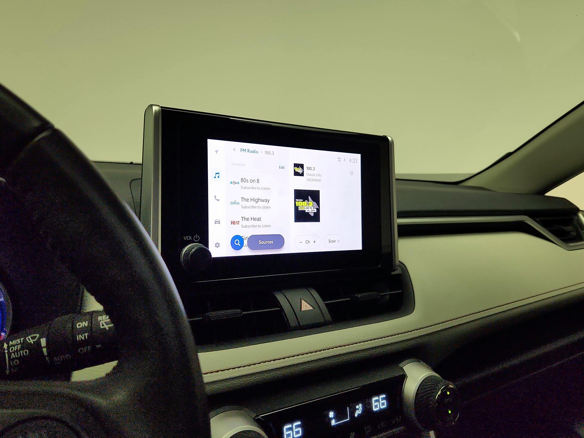 Thumbnail: 2024 Toyota RAV4 - 15