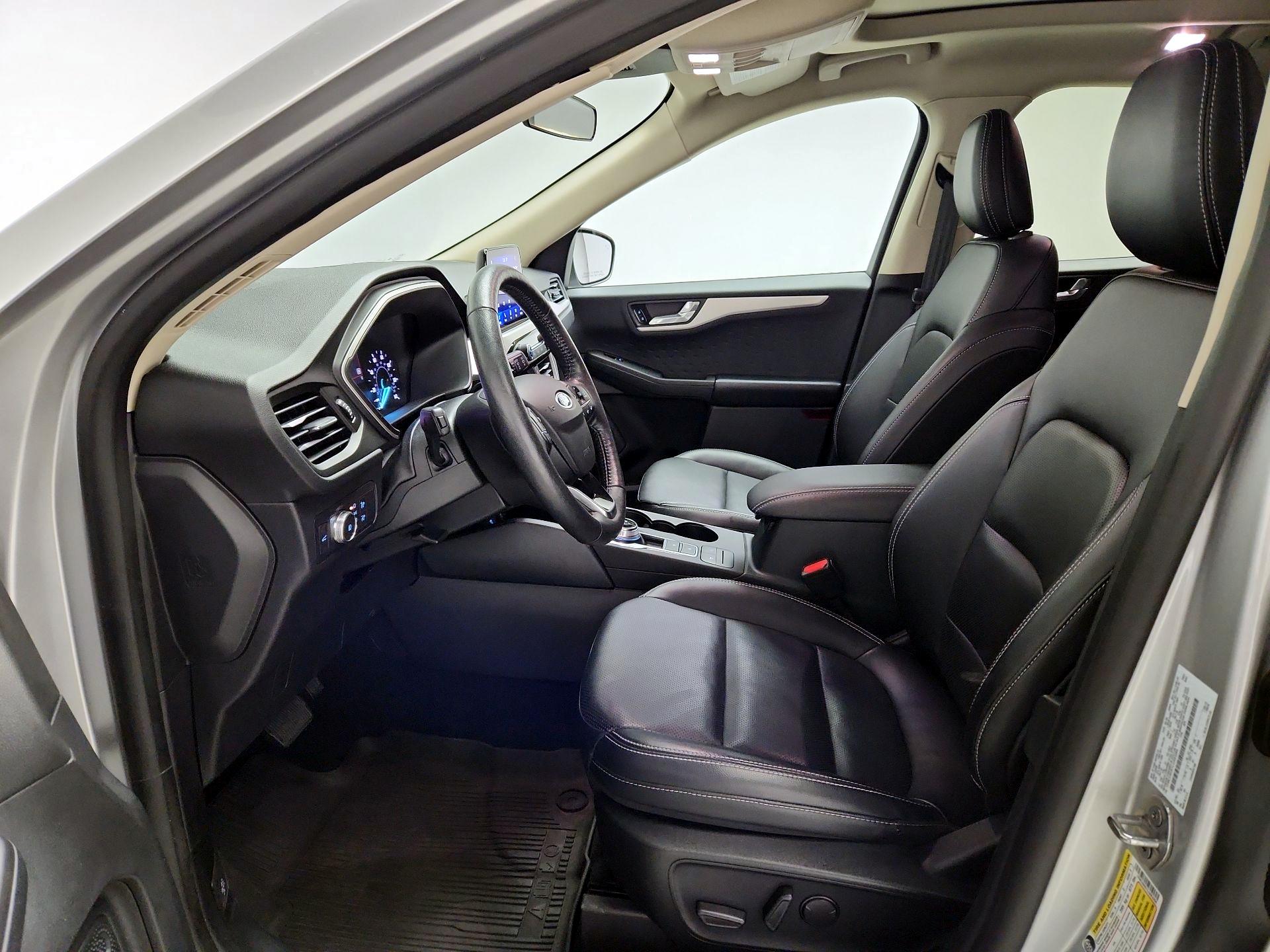 Thumbnail: 2020 Ford Escape - 11