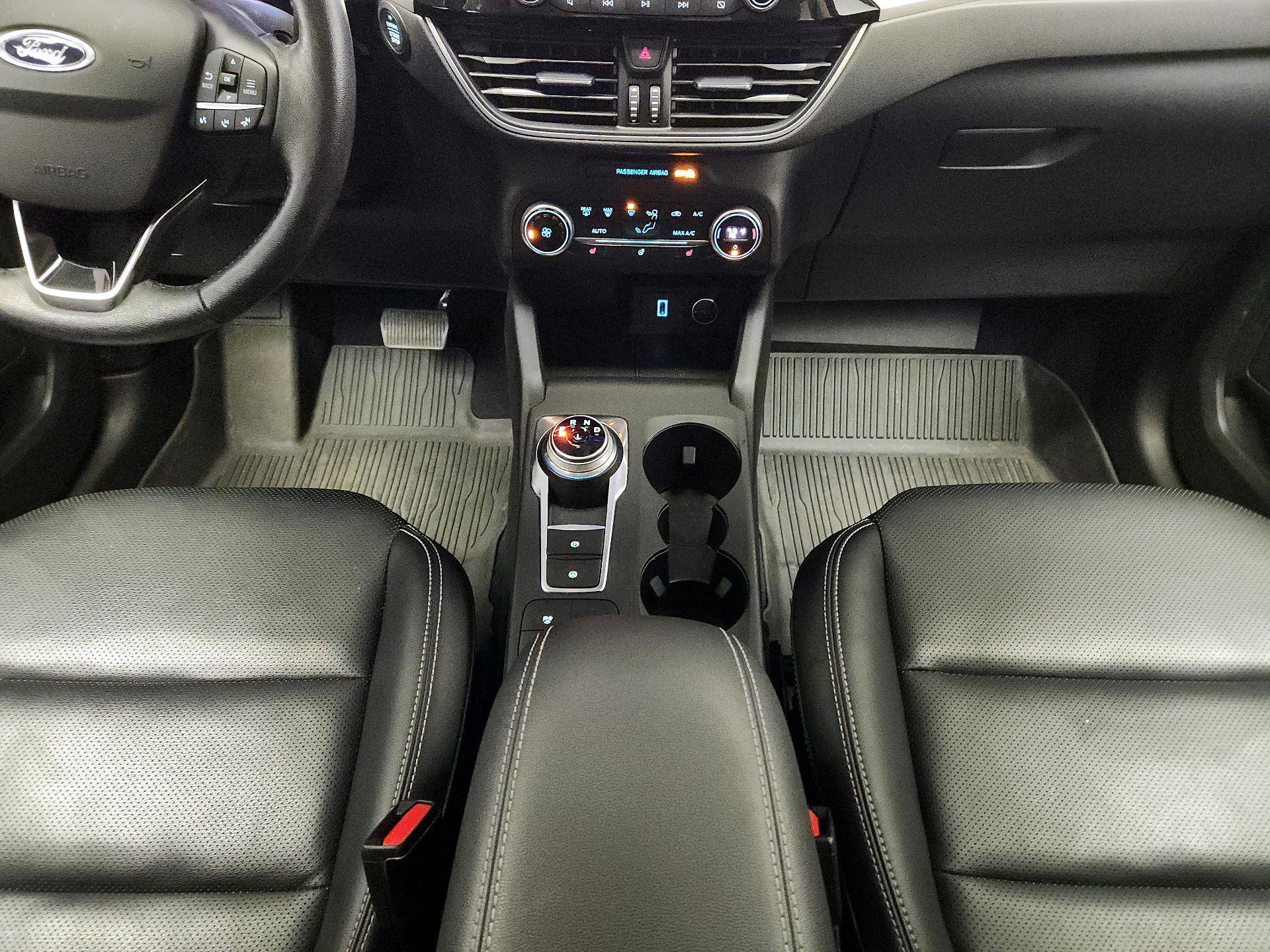 Thumbnail: 2020 Ford Escape - 18