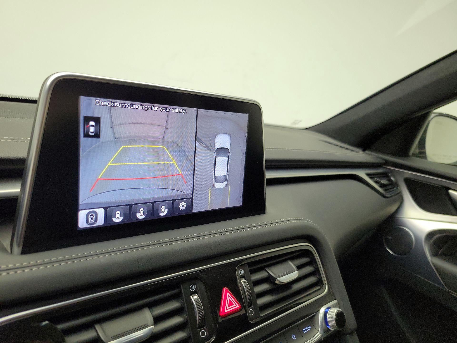 Thumbnail: 2020 Genesis G70 - 15