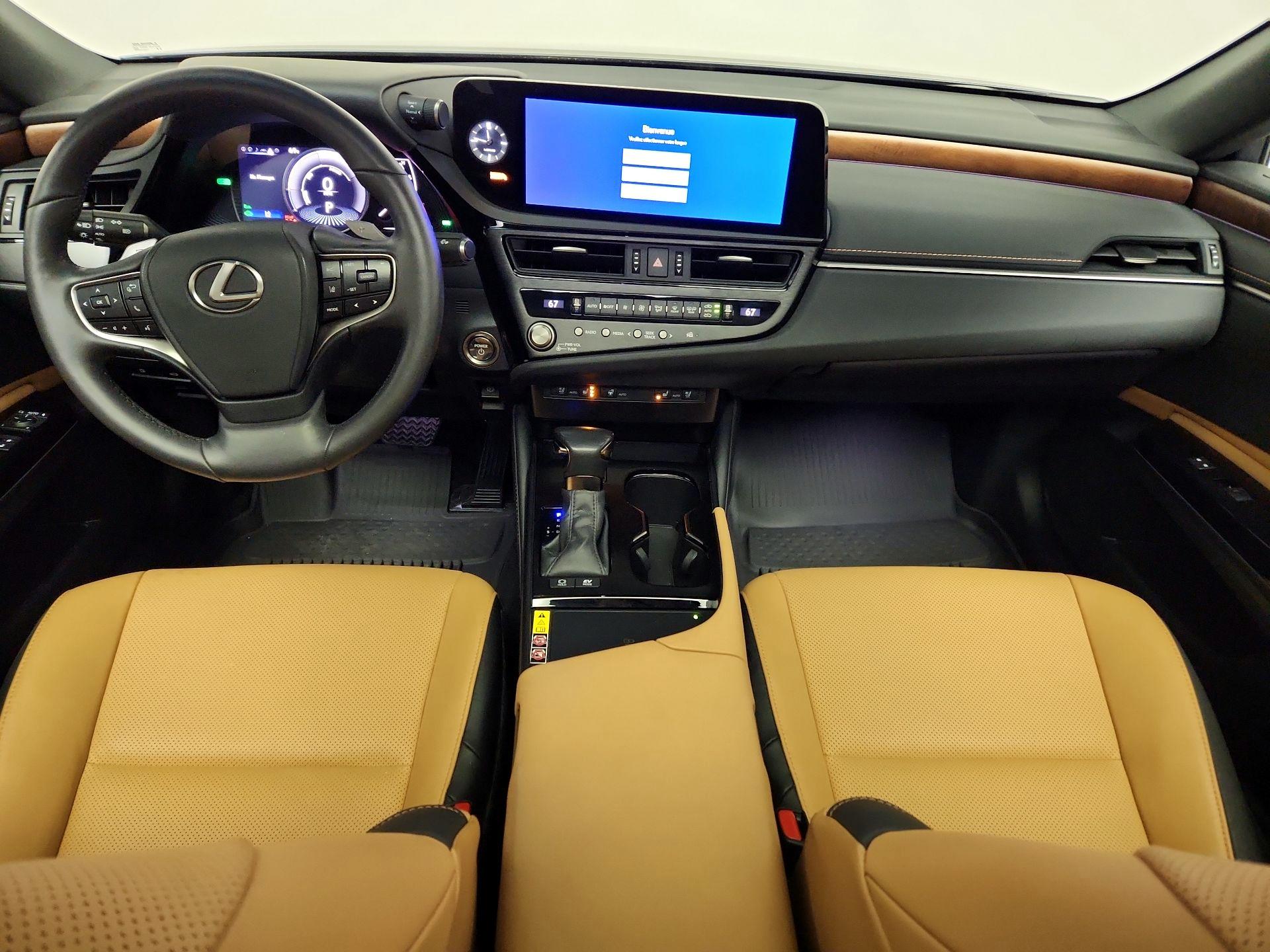 Thumbnail: 2024 Lexus ES - 9