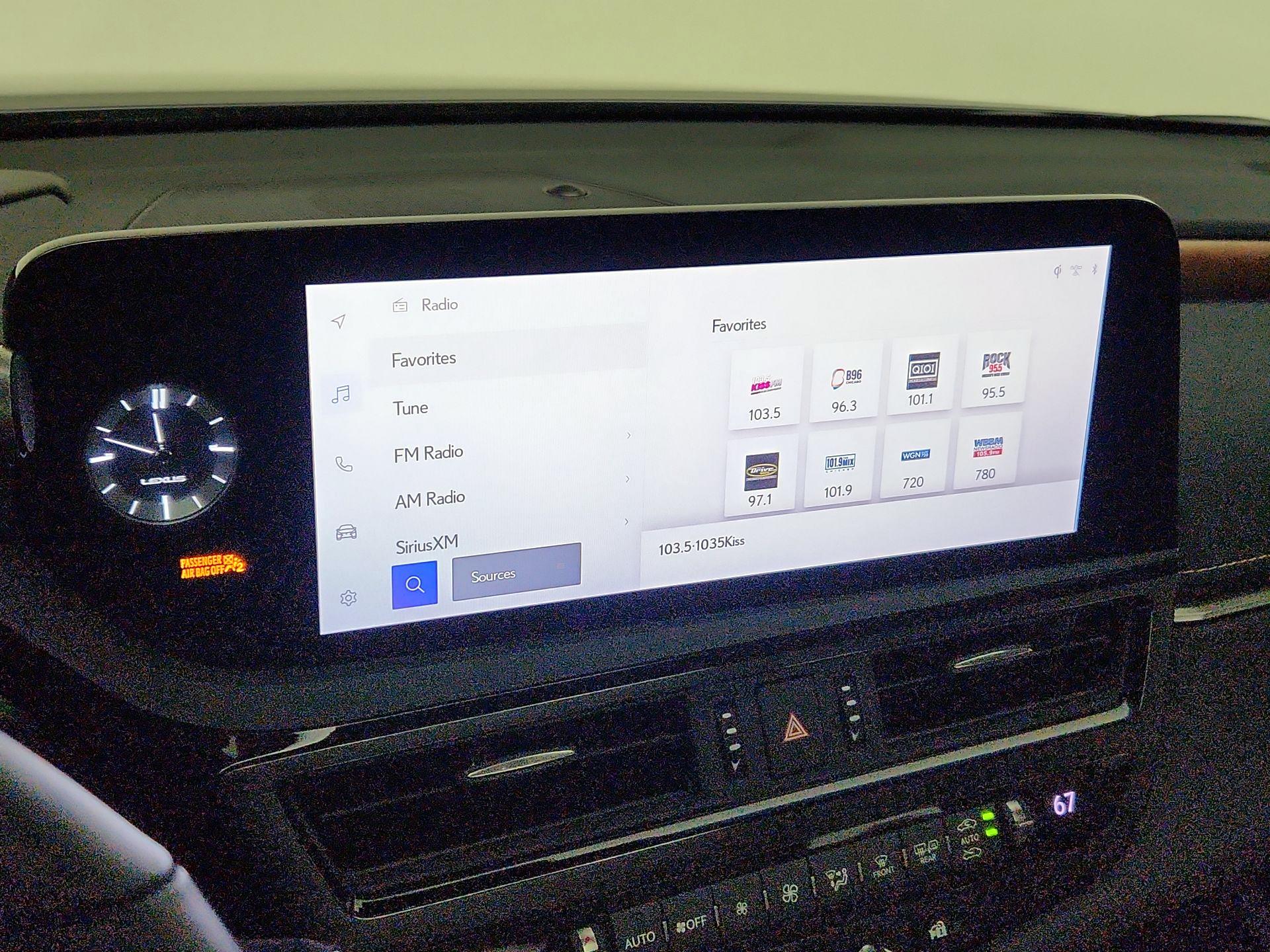 Thumbnail: 2024 Lexus ES - 14