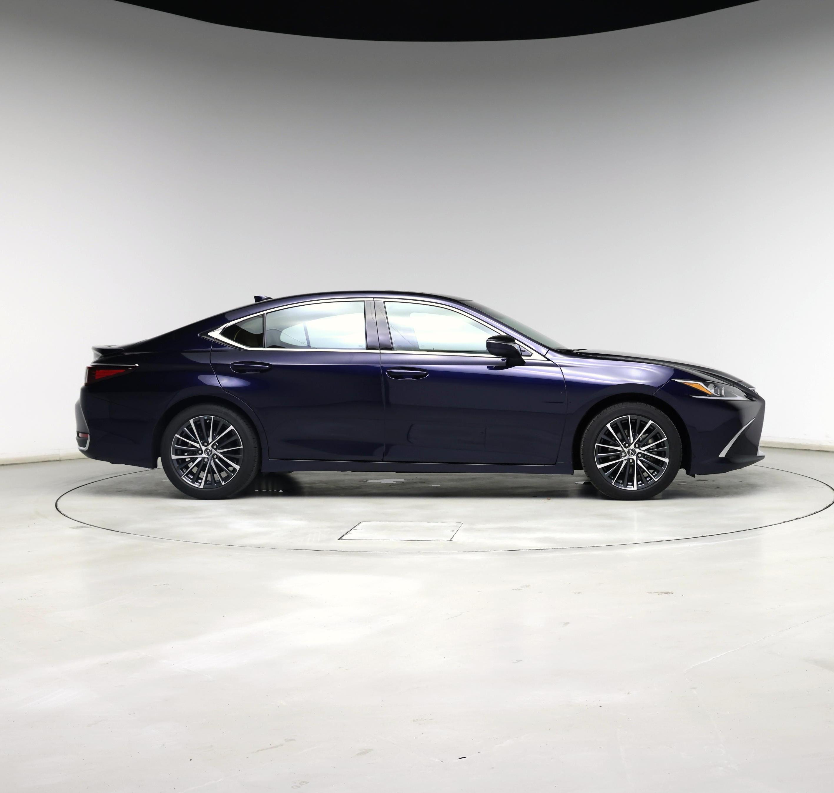 Thumbnail: 2024 Lexus ES - 7