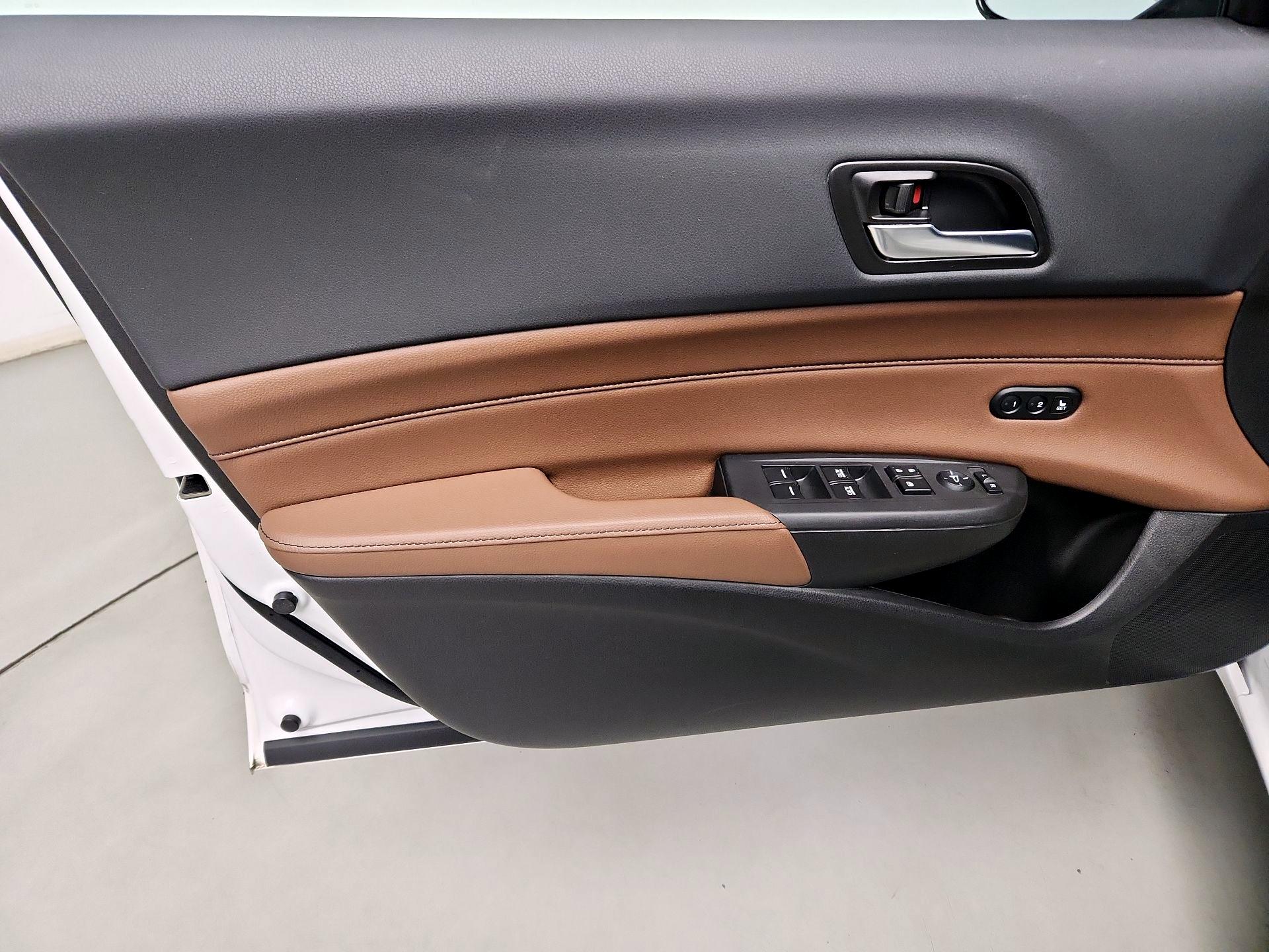 Thumbnail: 2022 Acura ILX - 12