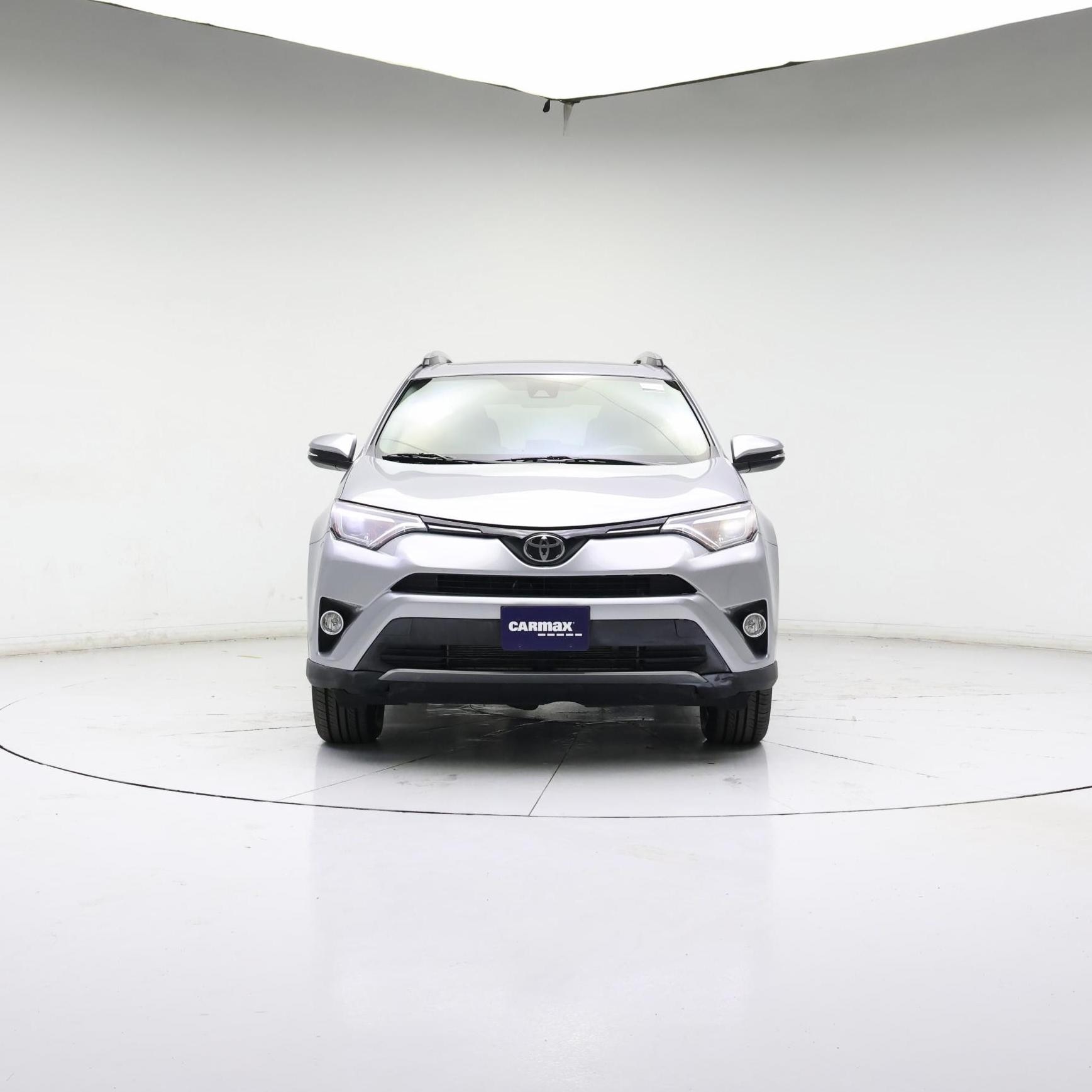 Thumbnail: 2017 Toyota RAV4 - 5