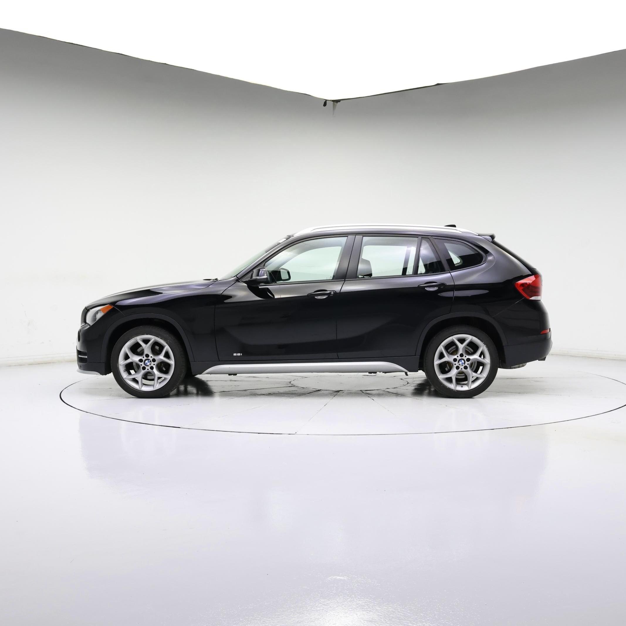 Thumbnail: 2015 BMW X1 - 3
