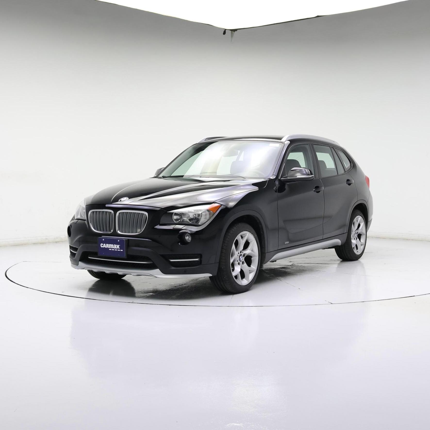 Thumbnail: 2015 BMW X1 - 4