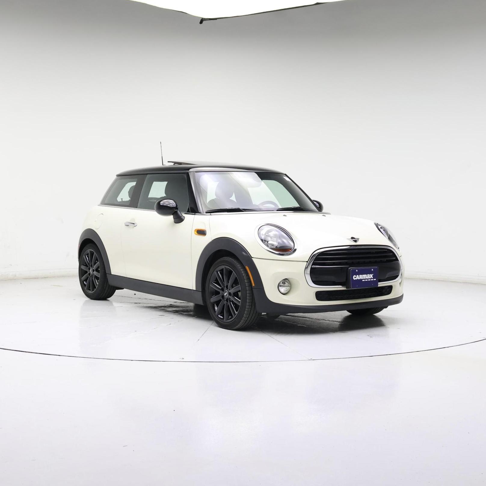 Thumbnail: 2019 MINI Cooper Hardtop - 2