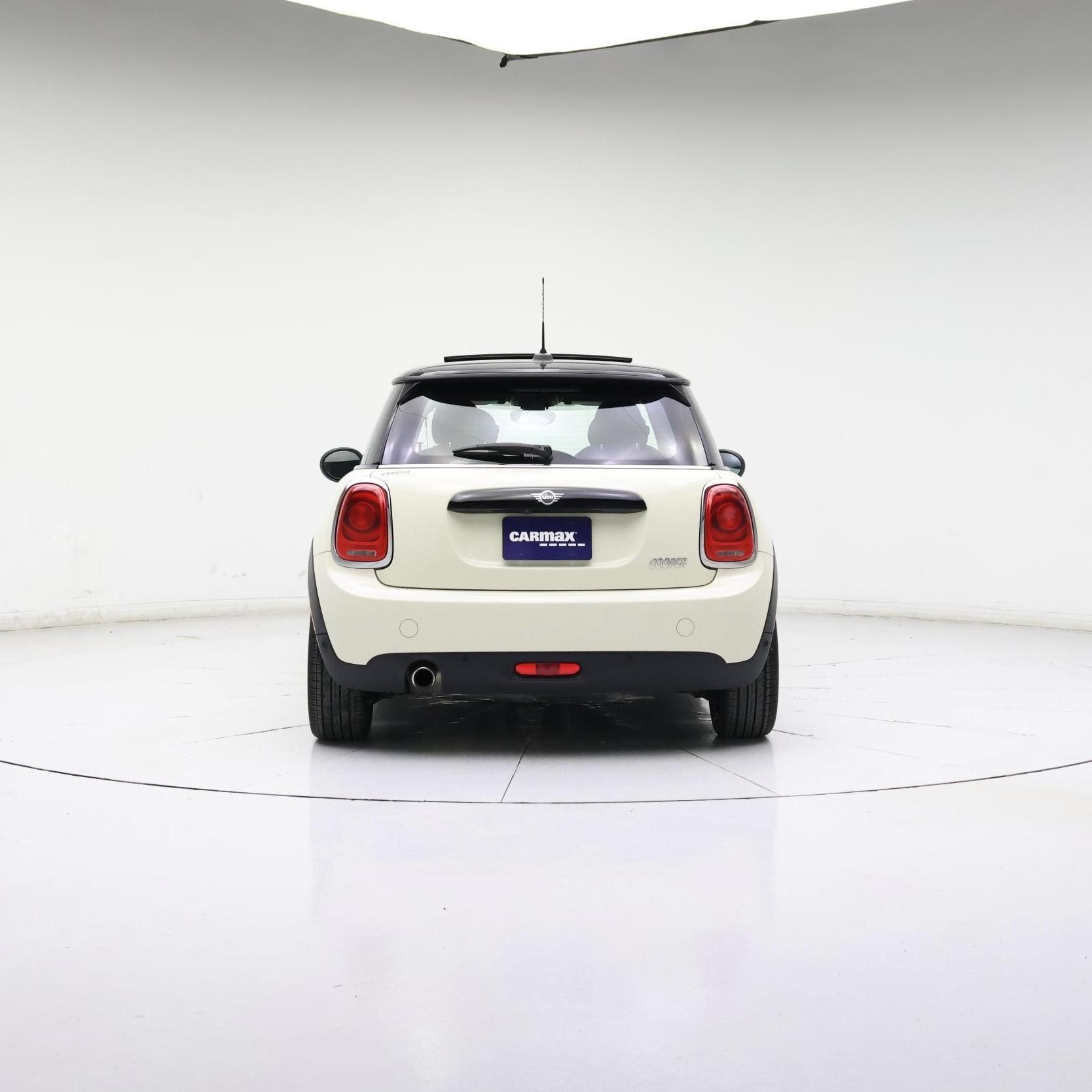 Thumbnail: 2019 MINI Cooper Hardtop - 5