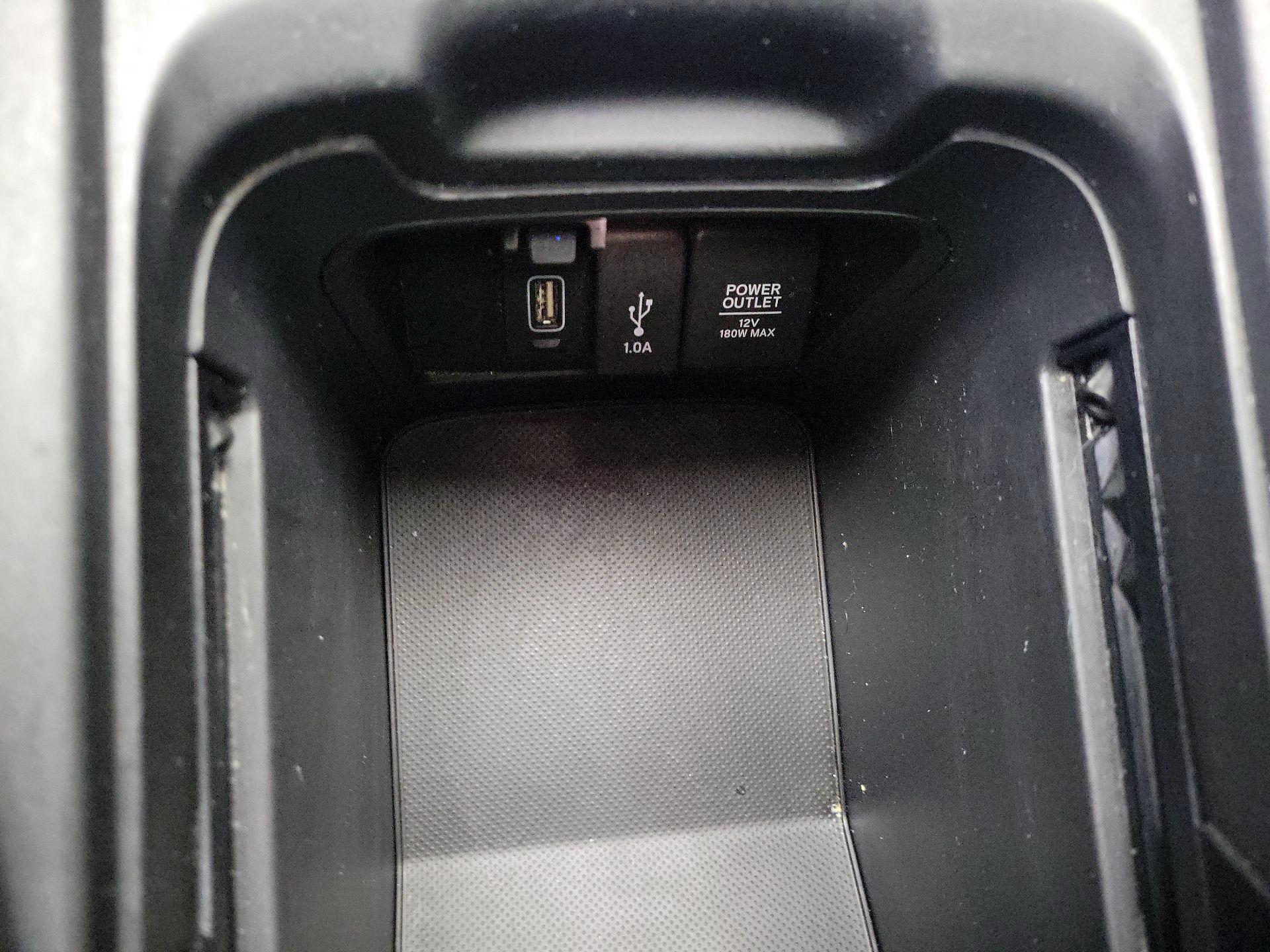 Thumbnail: 2019 Honda CR-V - 18