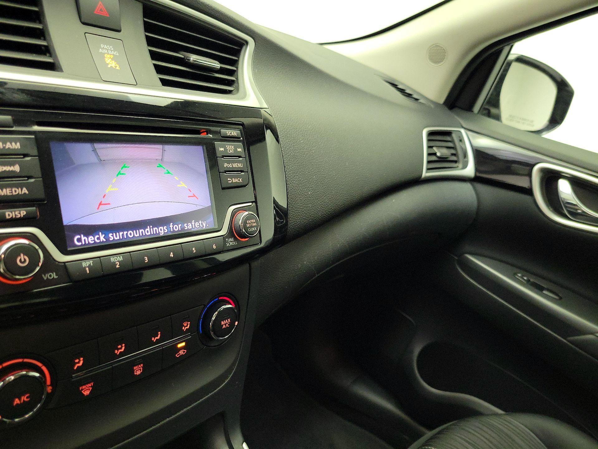 Thumbnail: 2017 Nissan Sentra - 14