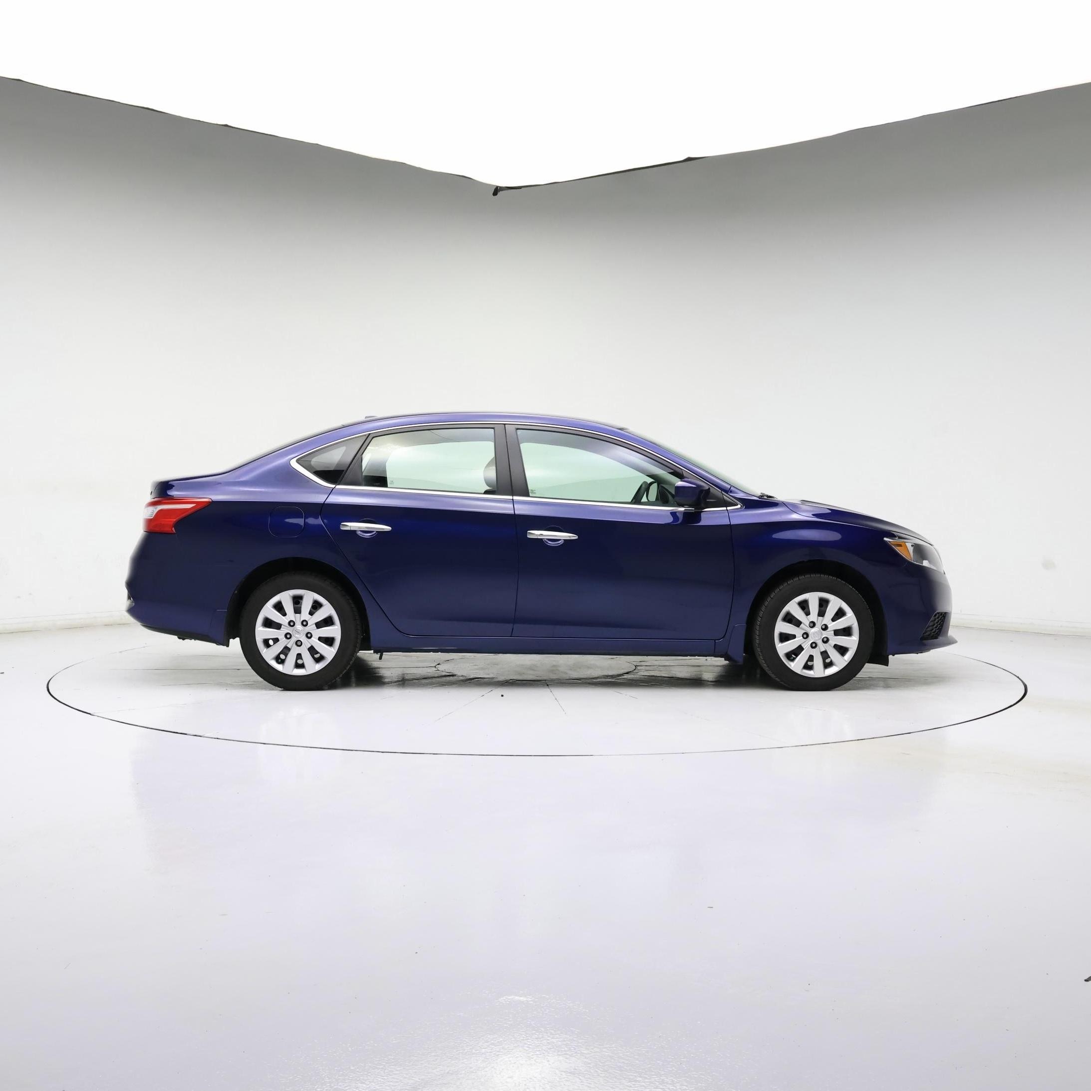 Thumbnail: 2017 Nissan Sentra - 7