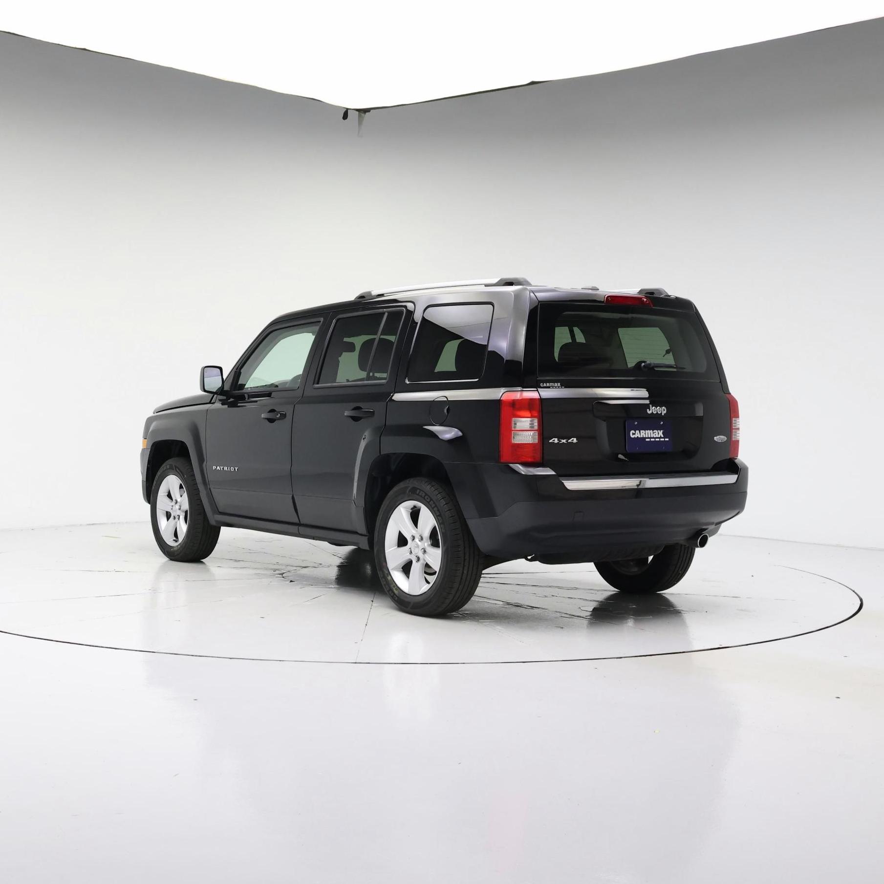 Thumbnail: 2016 Jeep Patriot - 2