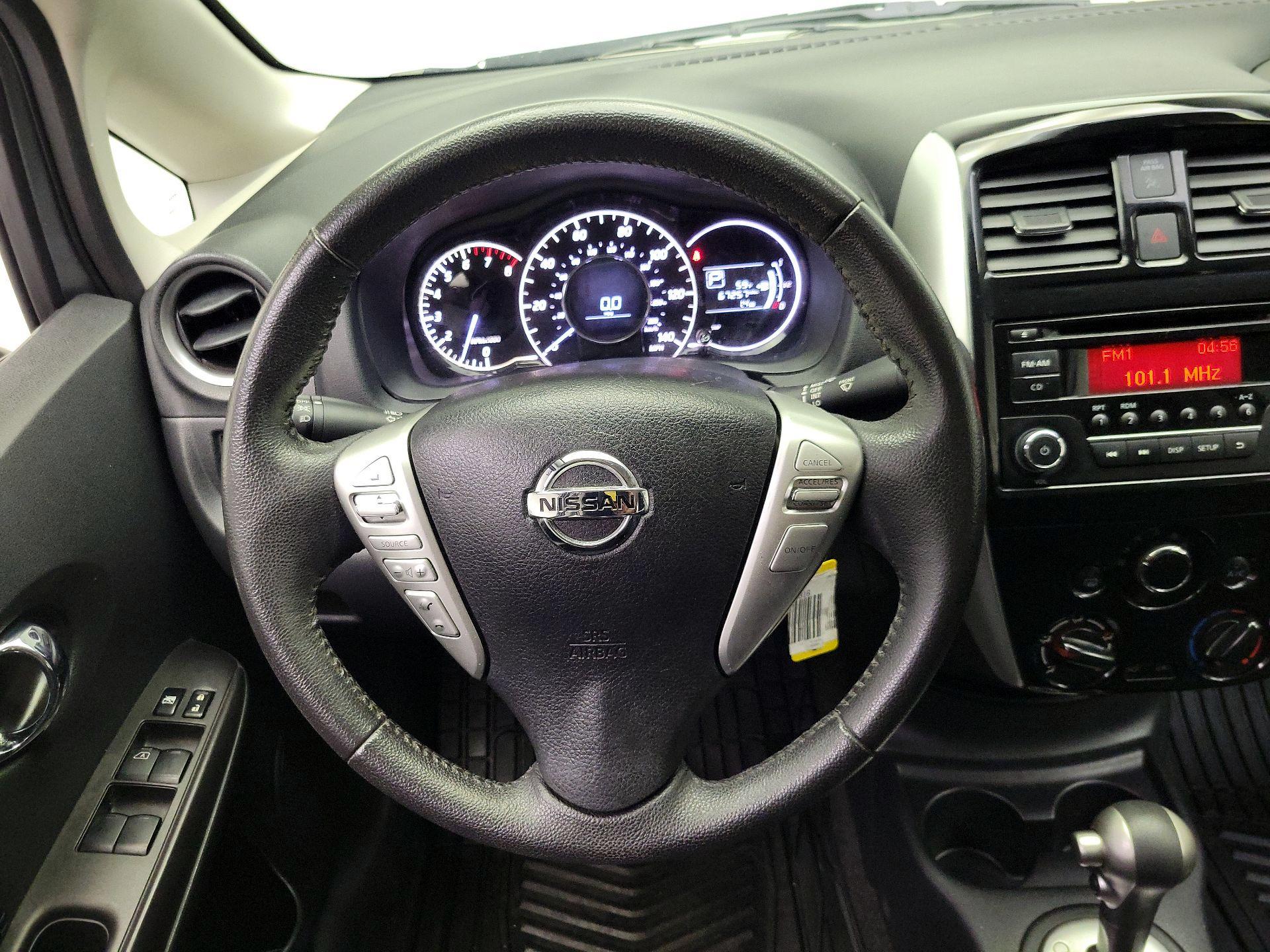 Thumbnail: 2015 Nissan Versa Note - 10