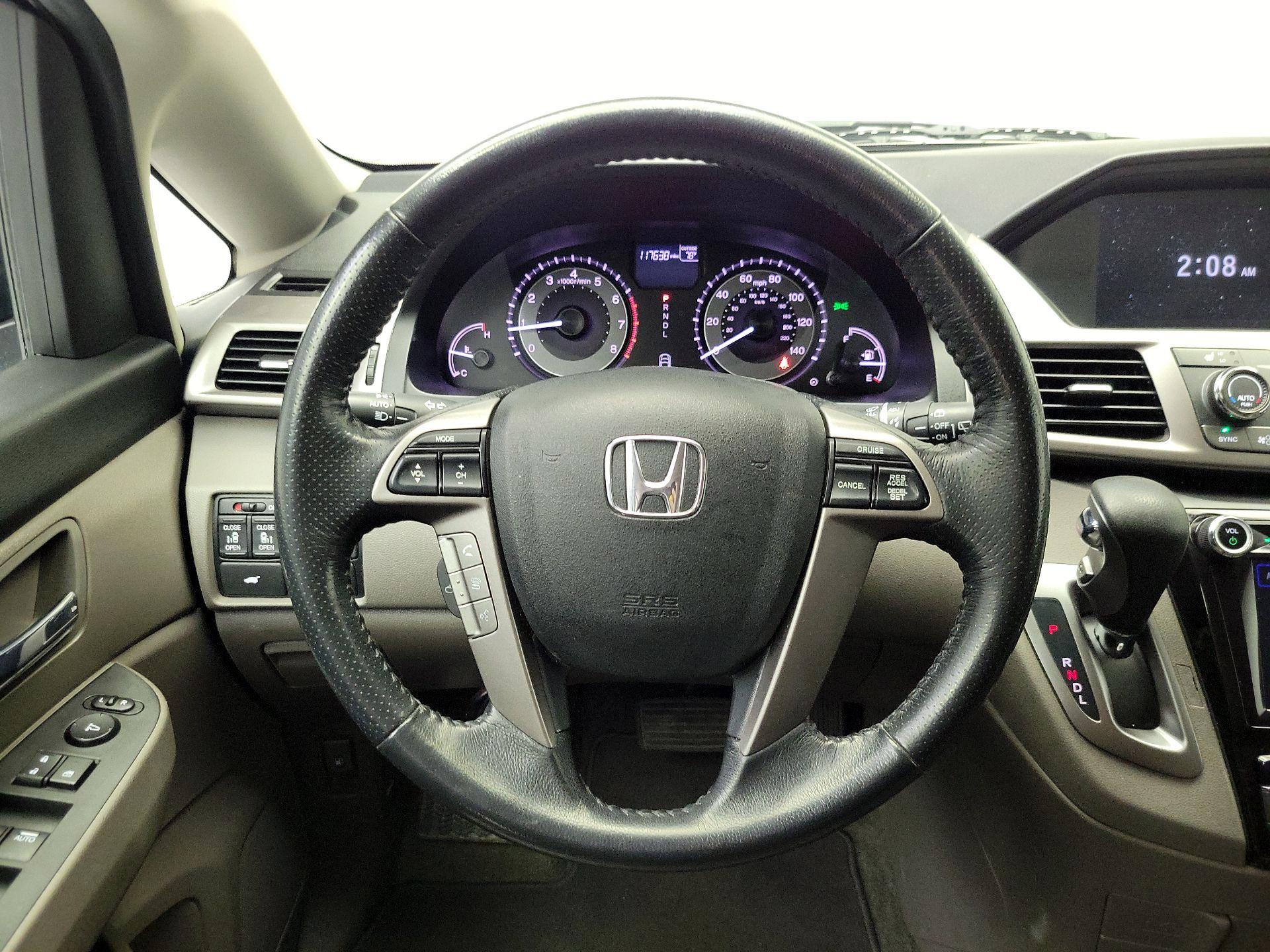 Thumbnail: 2016 Honda Odyssey - 10