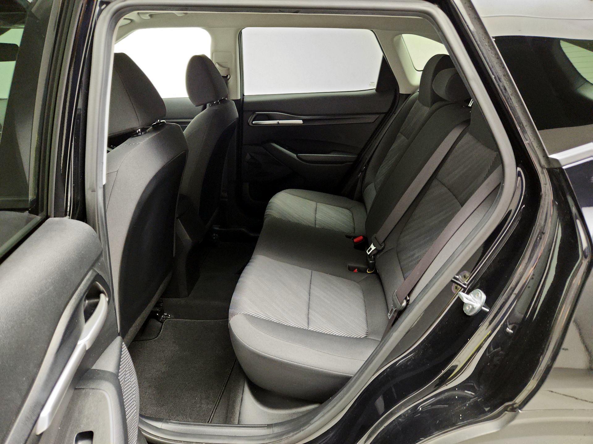 Thumbnail: 2023 Kia Seltos - 19