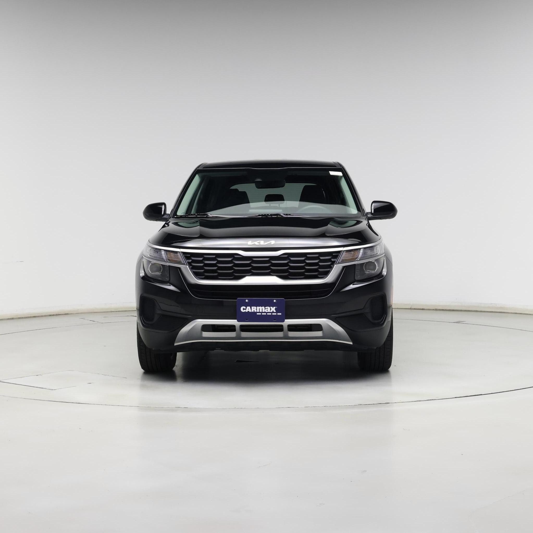 Thumbnail: 2023 Kia Seltos - 5