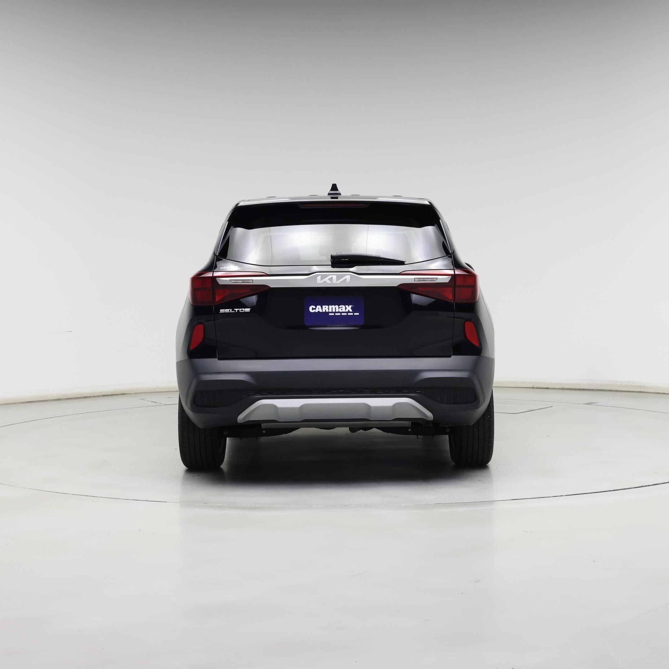 Thumbnail: 2023 Kia Seltos - 6