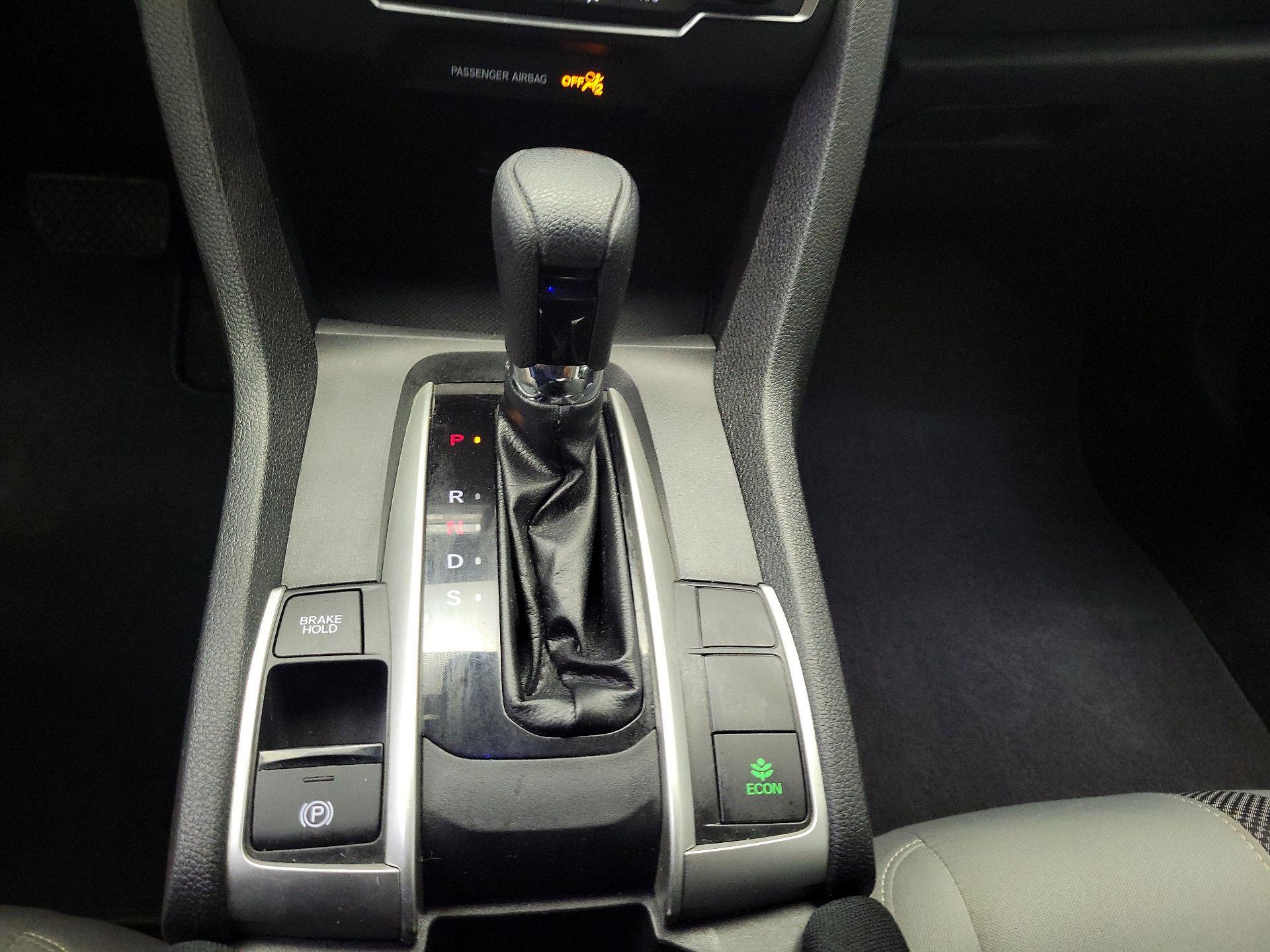 Thumbnail: 2019 Honda Civic - 17