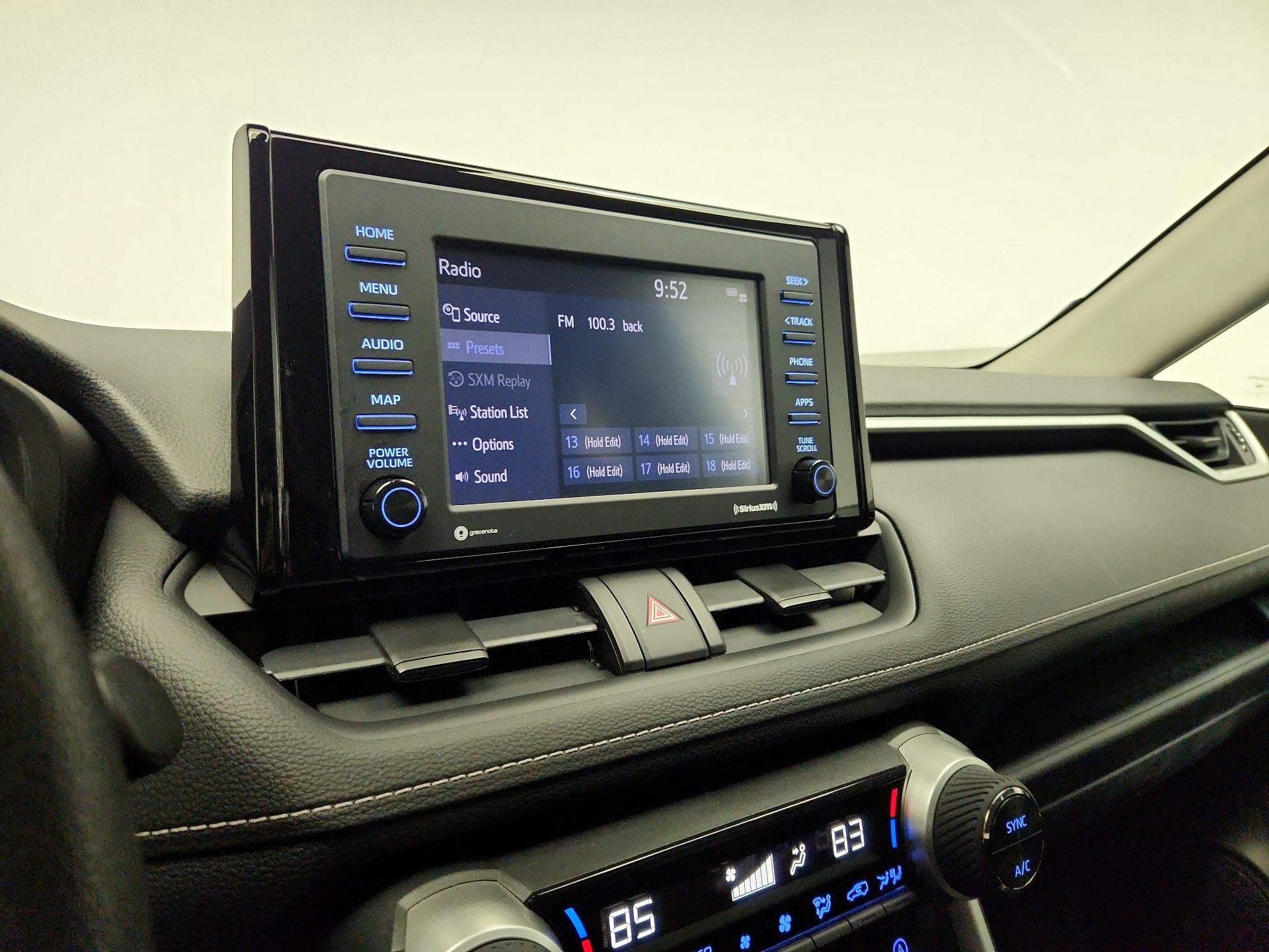 Thumbnail: 2020 Toyota RAV4 - 15