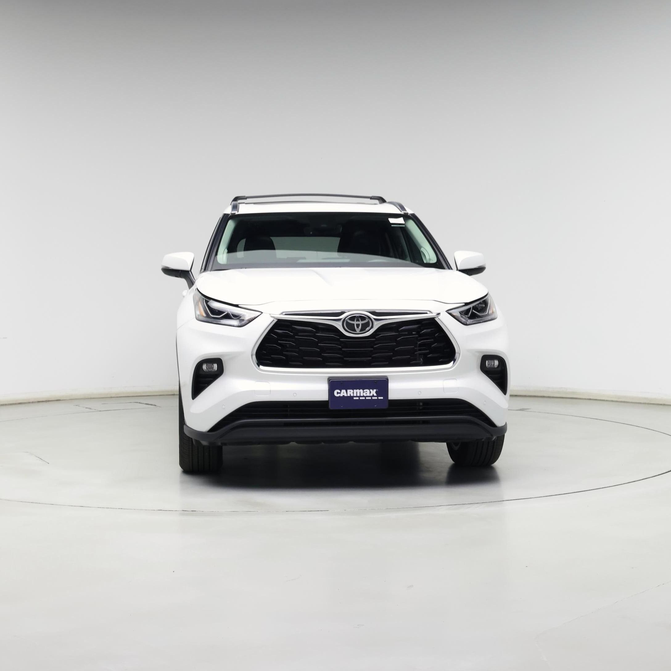 Thumbnail: 2023 Toyota Highlander - 5