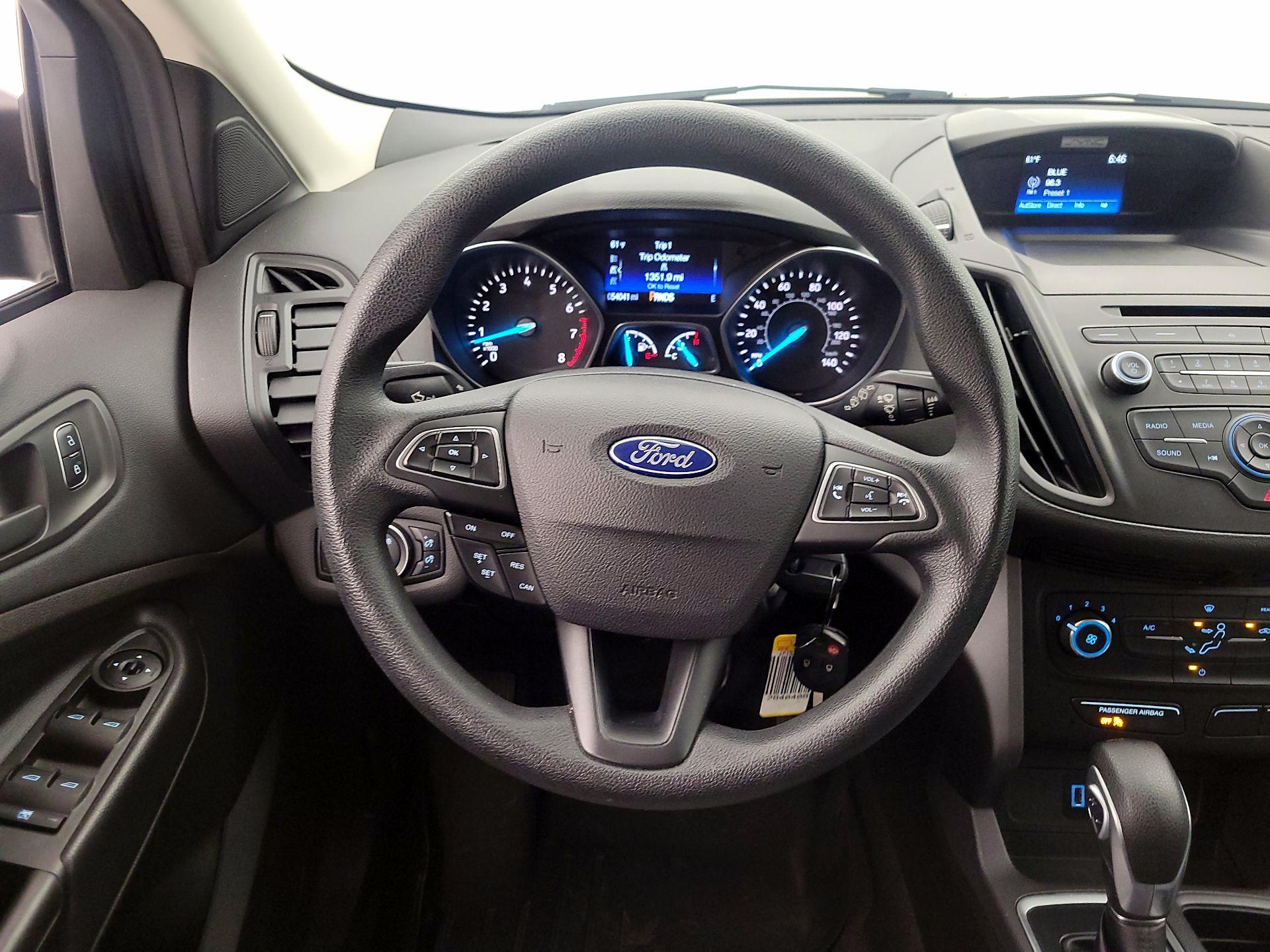 Thumbnail: 2017 Ford Escape - 10