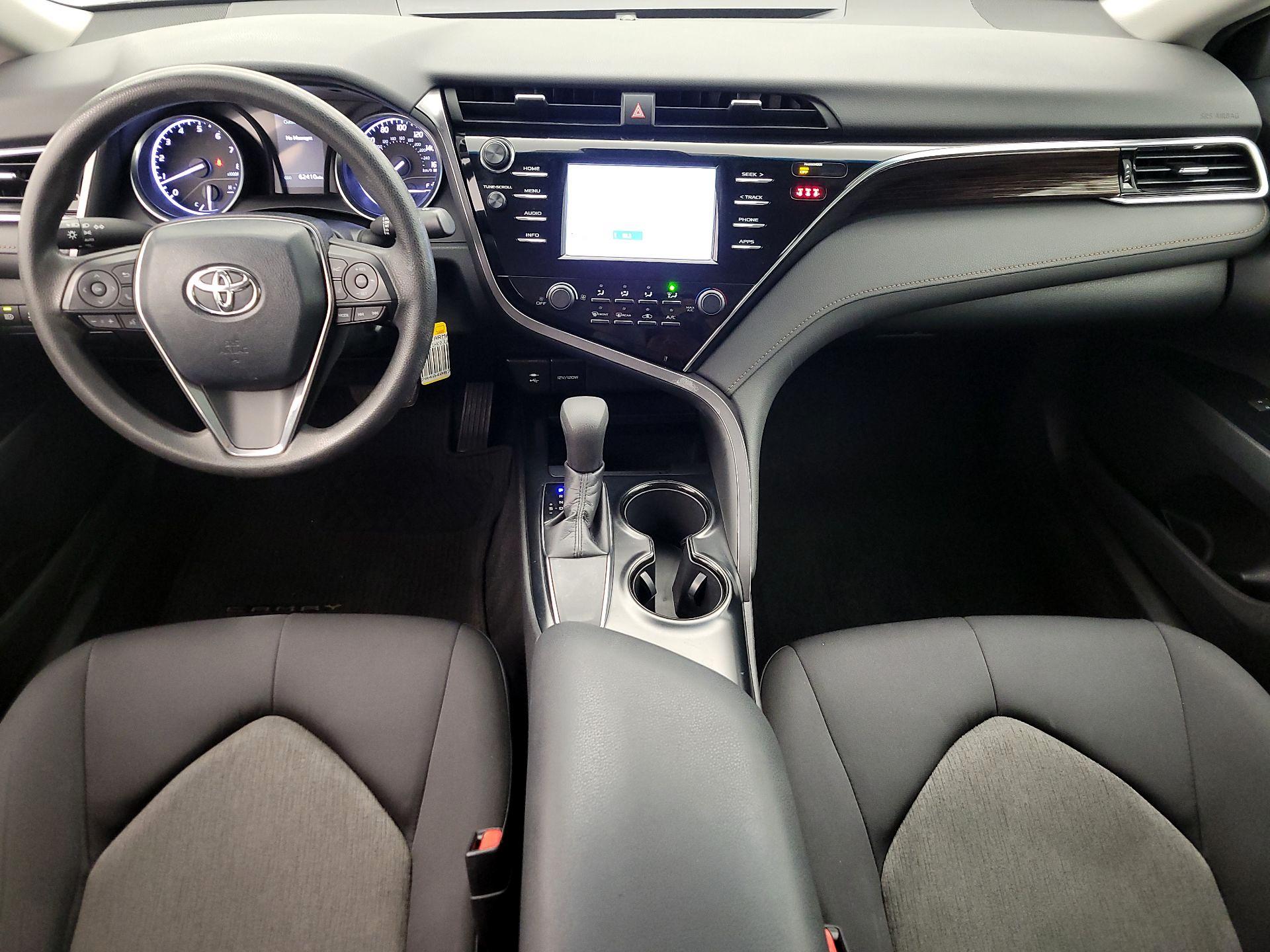 Thumbnail: 2018 Toyota Camry - 9