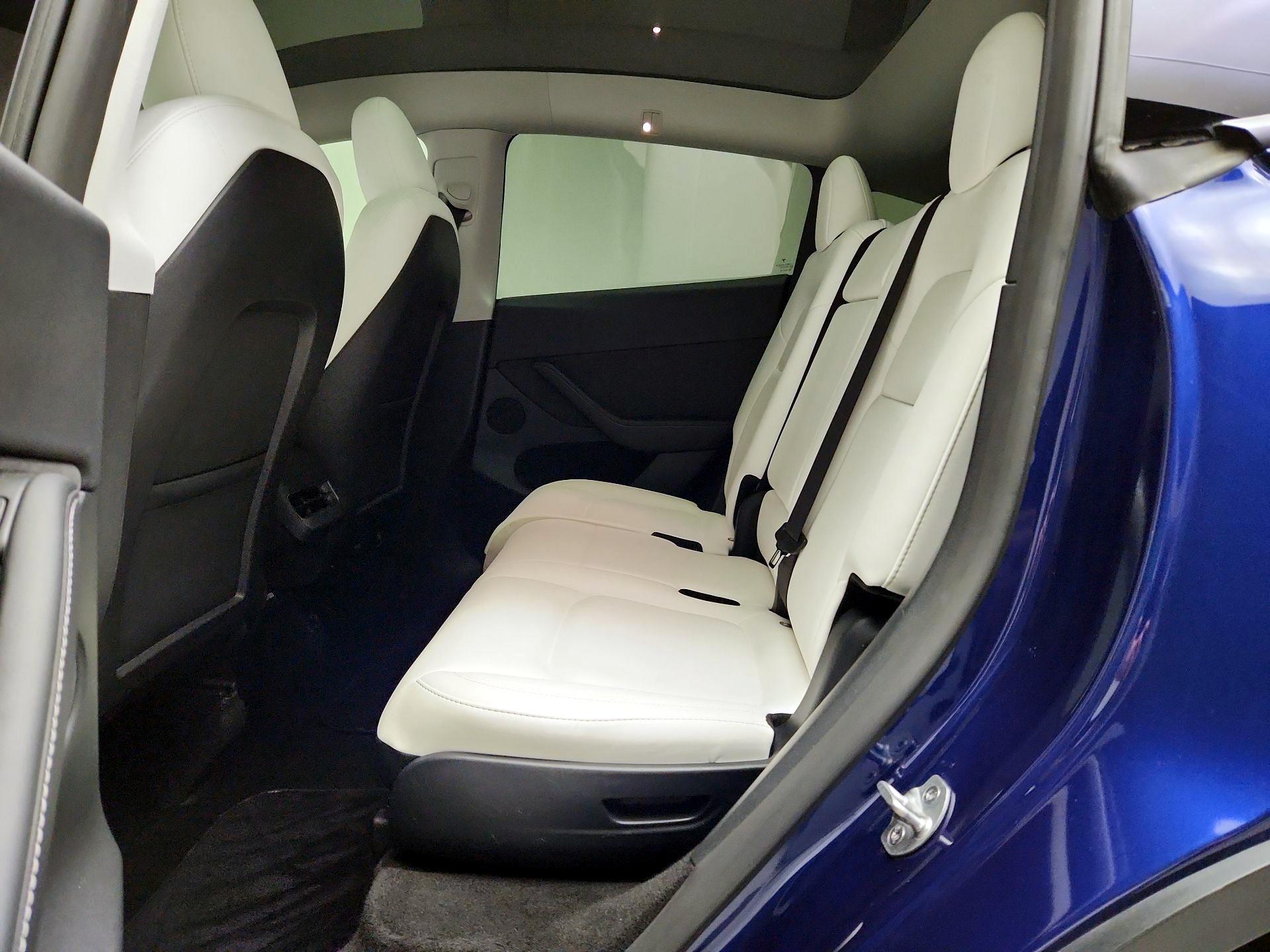 Thumbnail: 2023 Tesla Model Y - 20